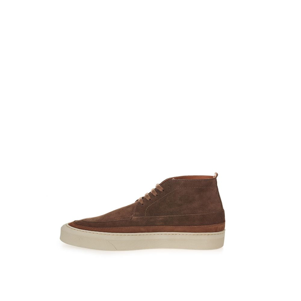 Baskets élégantes en daim Lardini marron riche
