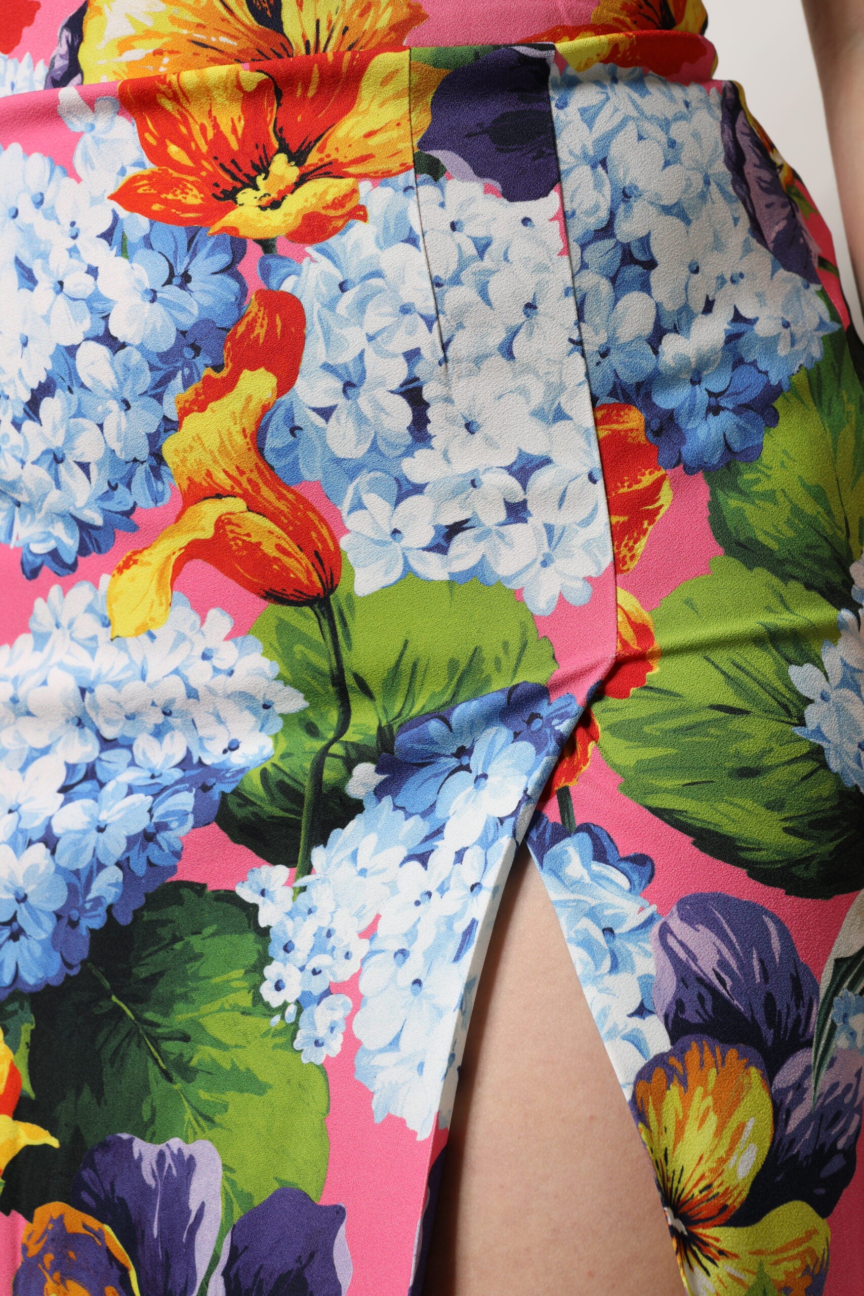 Jupe midi taille haute à fleurs multicolores Dolce &amp; Gabbana