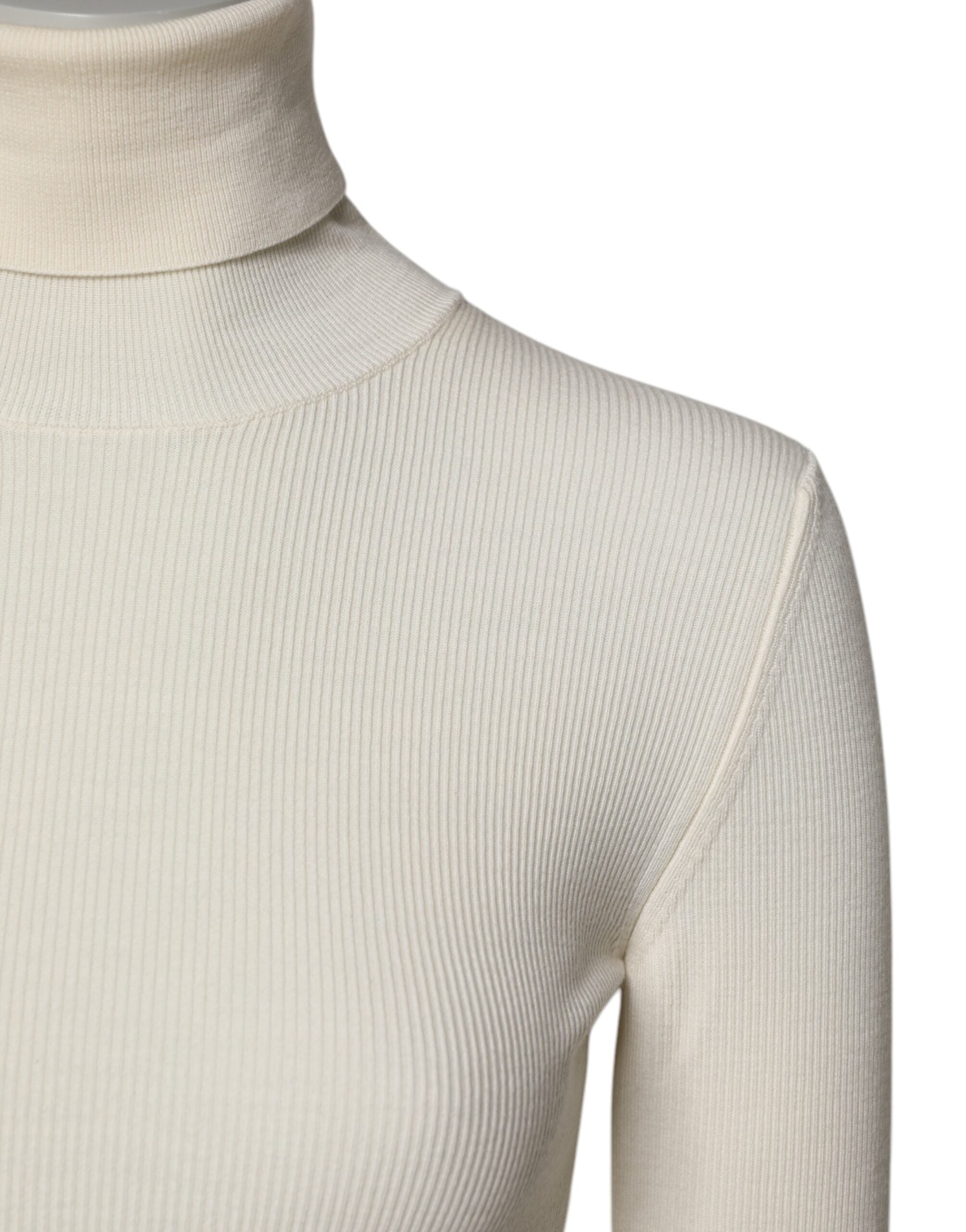 Dolce &amp; Gabbana – Cremefarbener, schmaler Rollkragenpullover mit langen Ärmeln