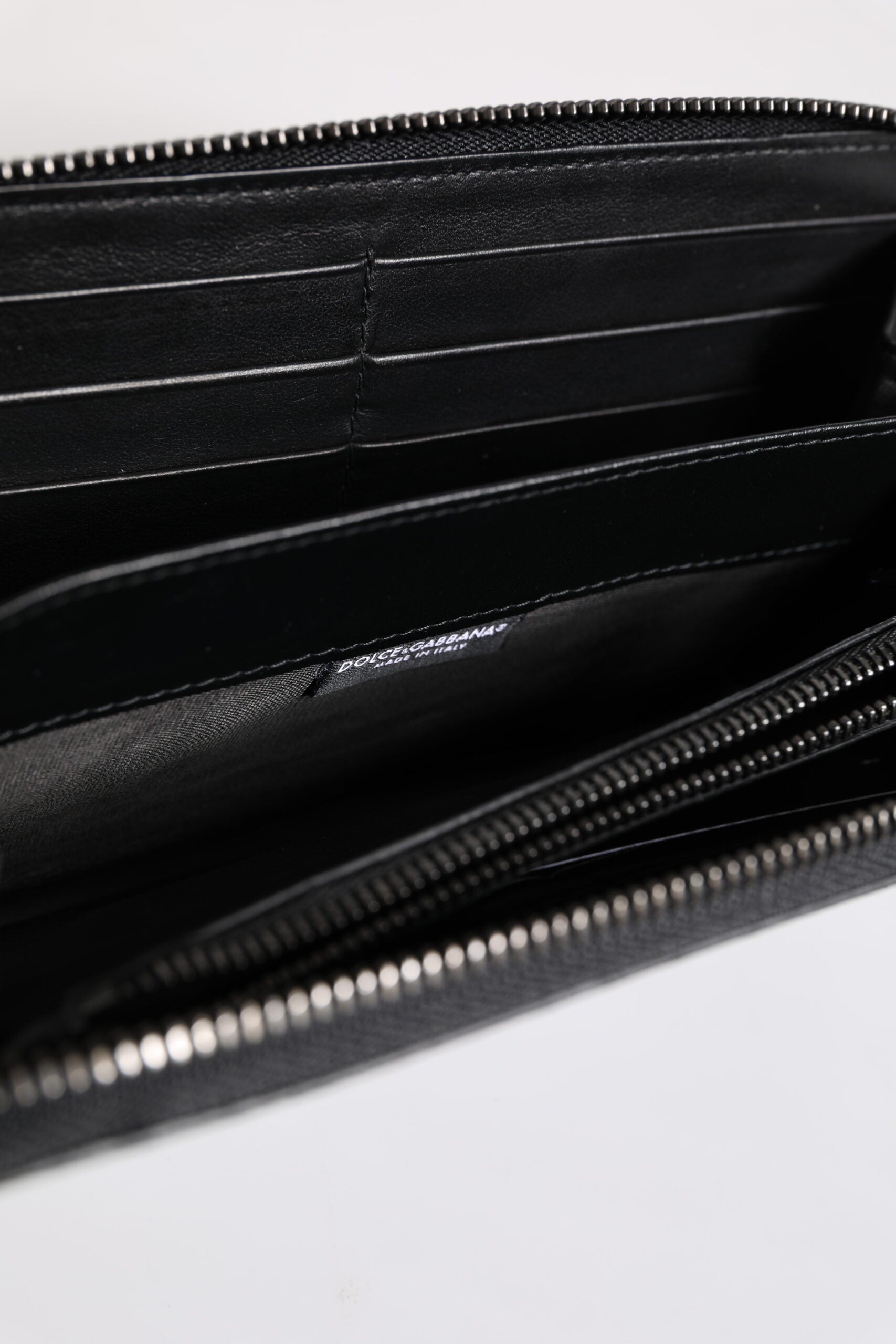 Portefeuille continental Dolce &amp; Gabbana en cuir exotique noir et bleu gaufré