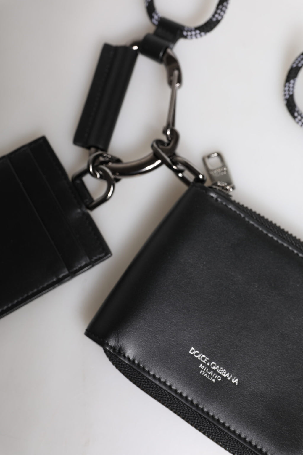 Dolce &amp; Gabbana Schwarzes Kartenetui aus Leder mit Rundum-Reißverschluss