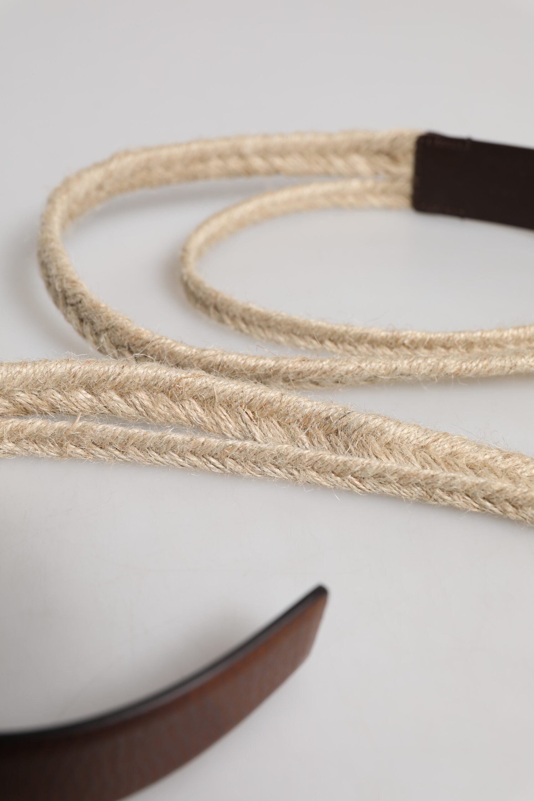 Ceinture Dolce &amp; Gabbana en cuir de jute marron avec boucle en métal tressé
