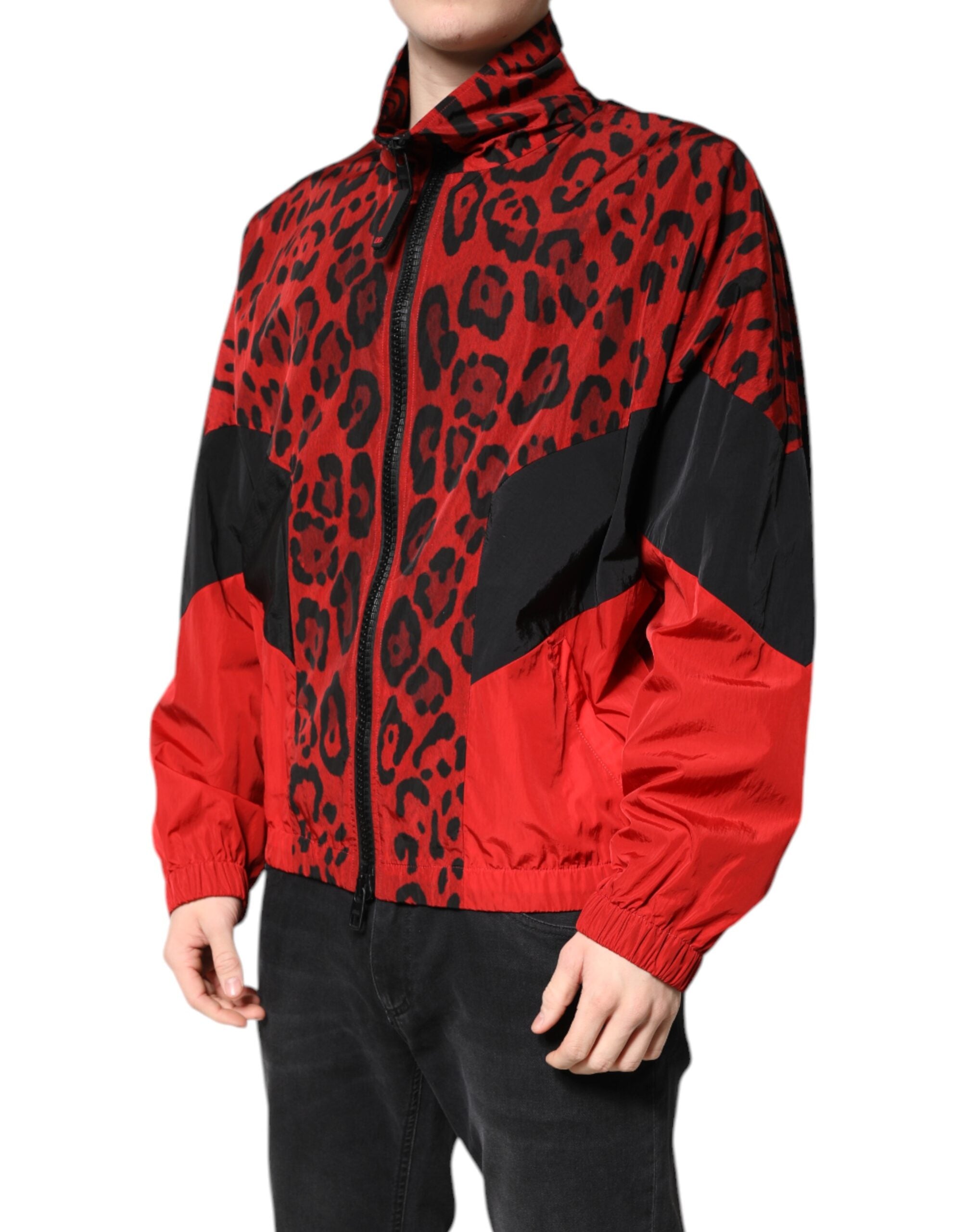 Dolce &amp; Gabbana Blouson aviateur en nylon à imprimé léopard rouge et fermeture éclair intégrale