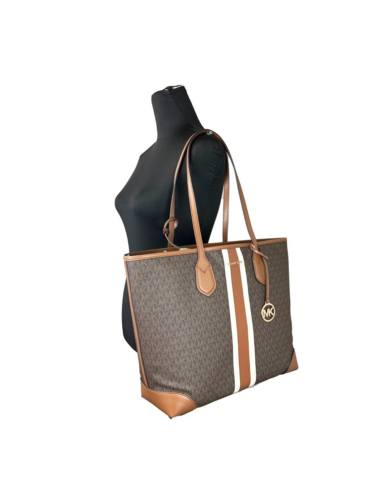 Michael Kors Eva Große gestreifte Reisetasche mit Beutel in Braun