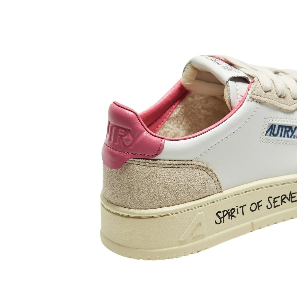 Autry Medalist Leather Sneakers