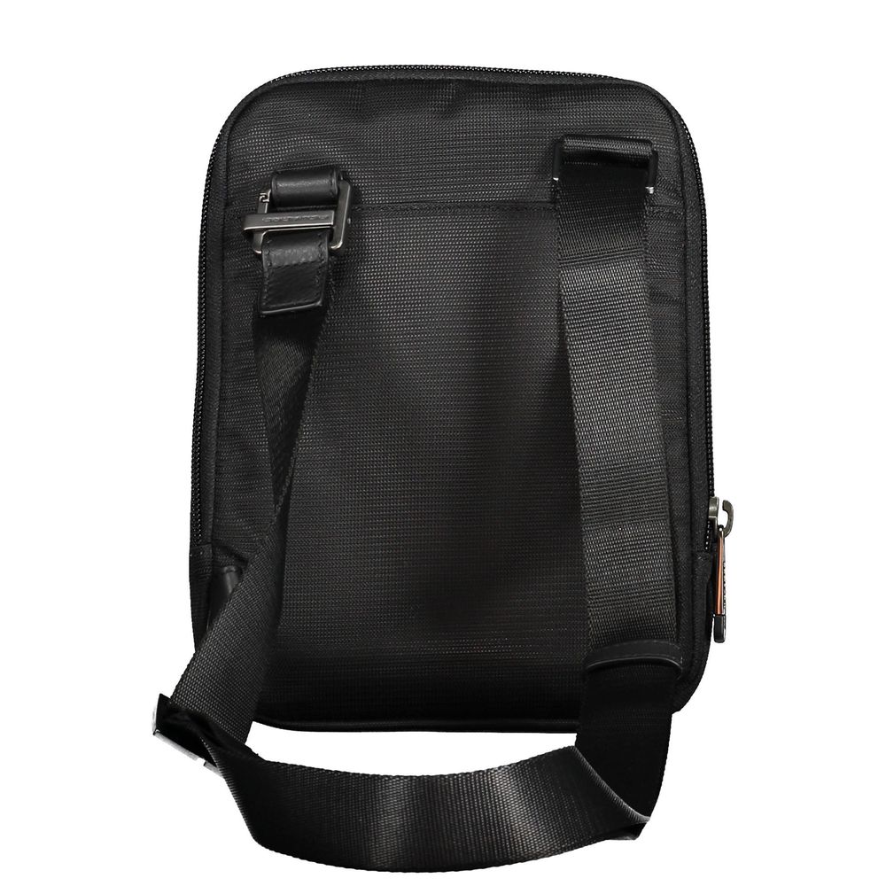 Piquadro – Schwarze Umhängetasche aus recyceltem Polyethylen für Herren