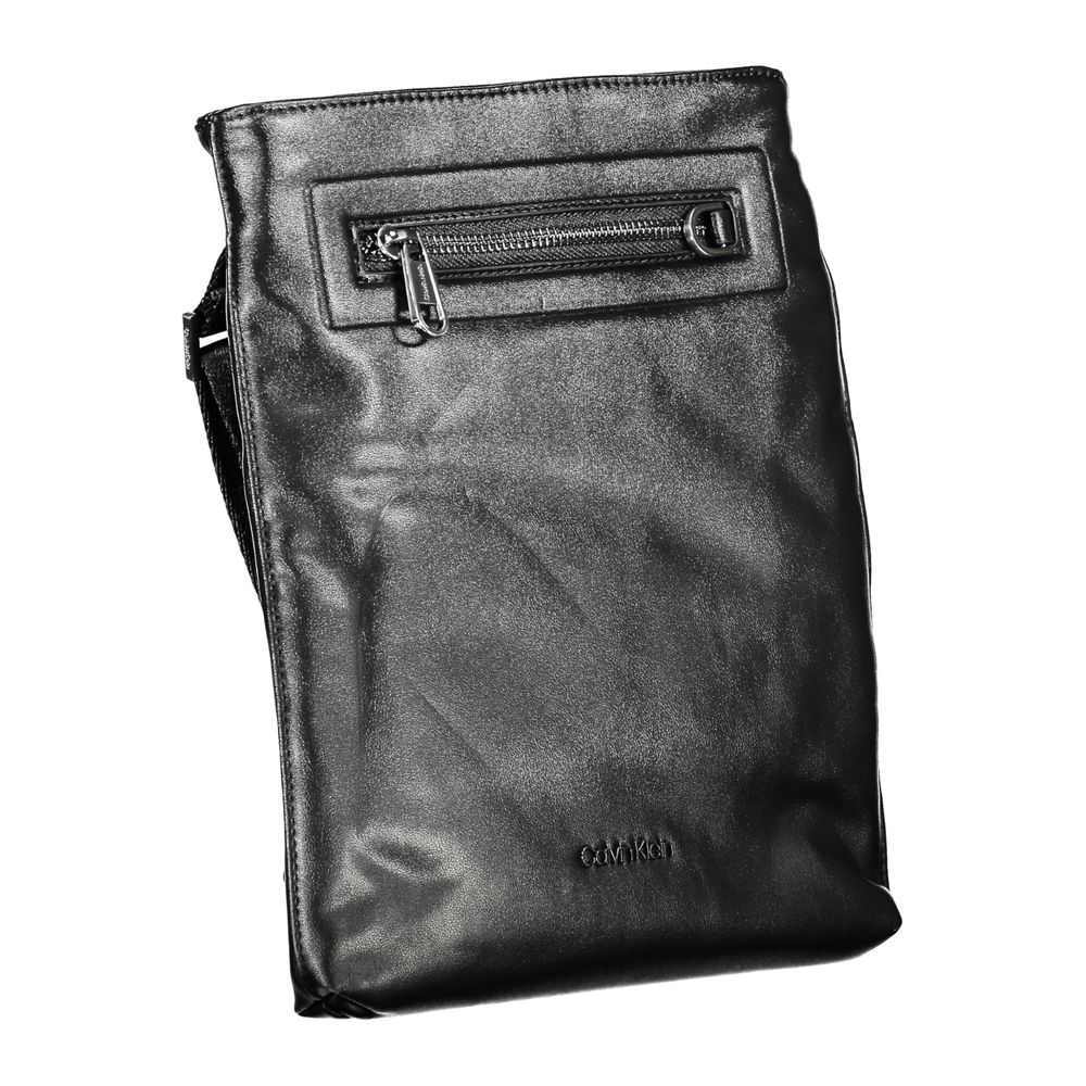 Sac à bandoulière noir élégant Calvin Klein avec détails contrastés