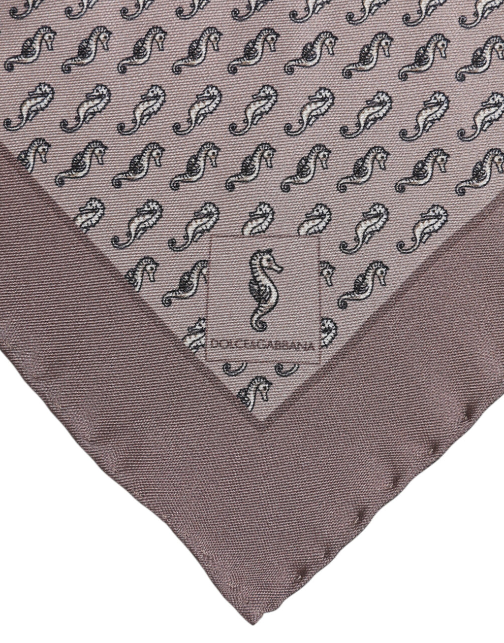 Foulard carré en soie marron motif hippocampe Dolce &amp; Gabbana