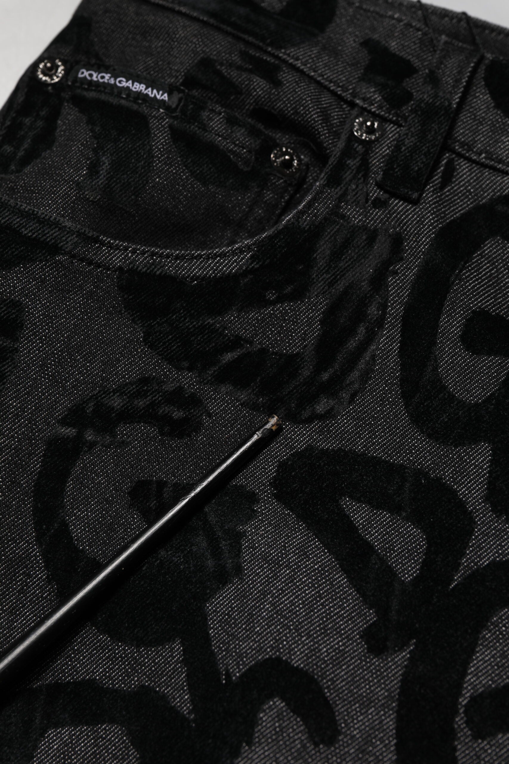 Jean droit en coton gris Dolce &amp; Gabbana avec logo DG pour homme