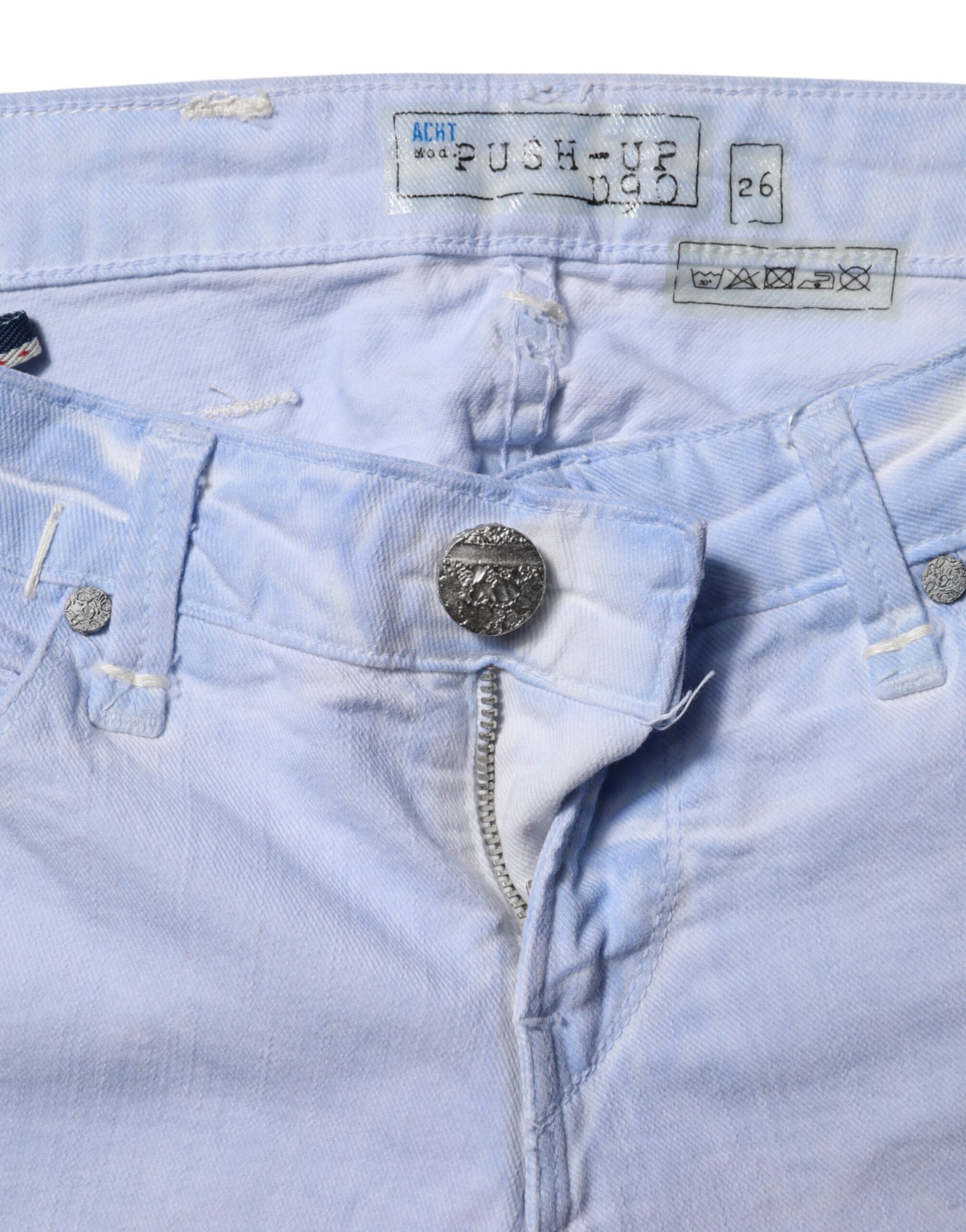 Acht Hellblaue Slim Fit Jeans aus Baumwolle mit niedriger Taille