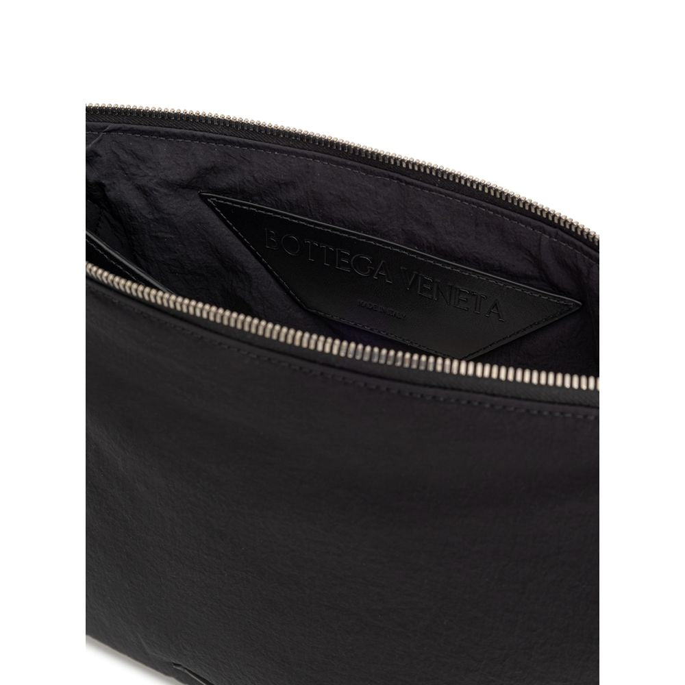 Bottega Veneta Schwarze Nylon-Clutch