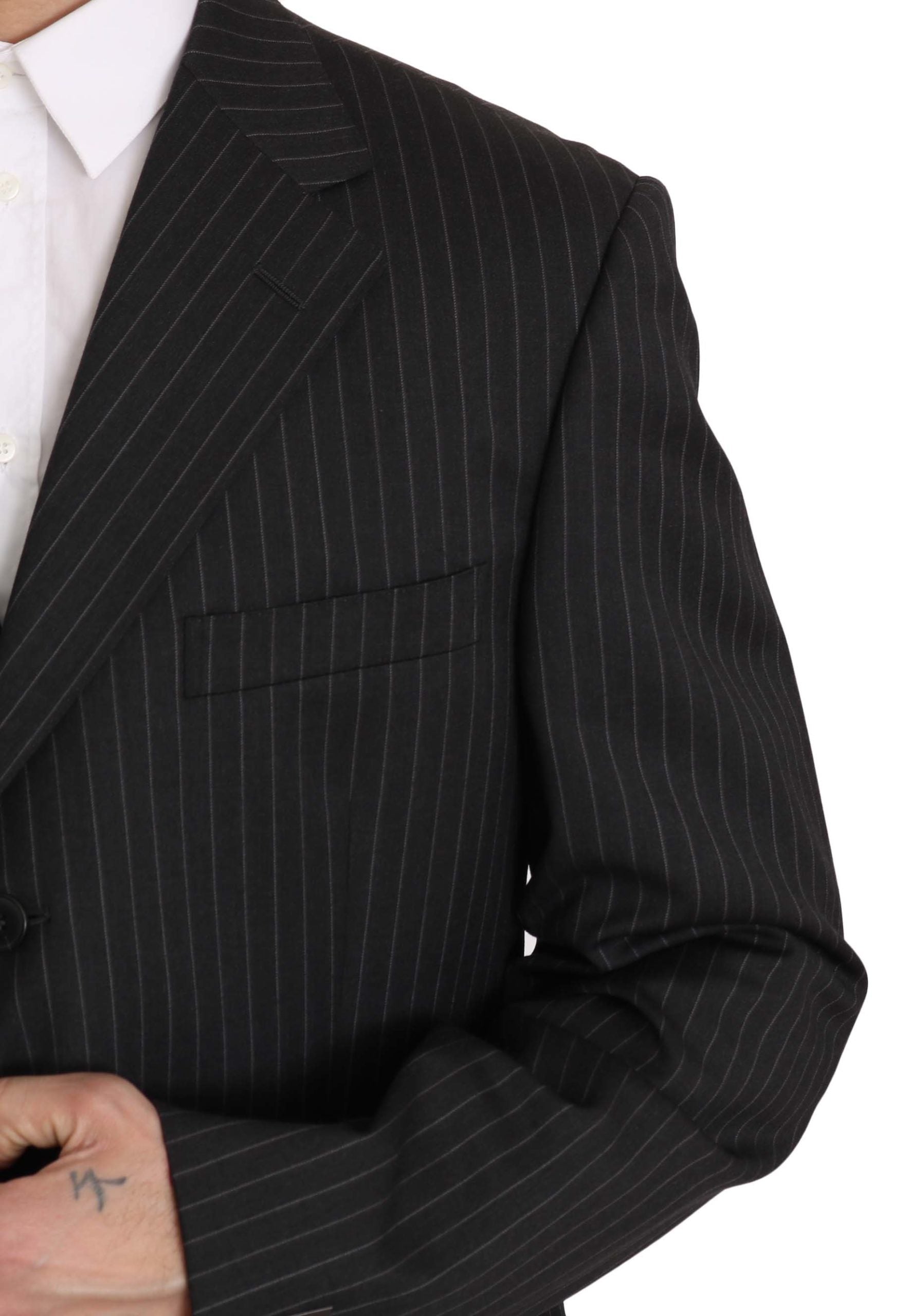 Z ZEGNA Eleganter schwarz gestreifter Wollanzug