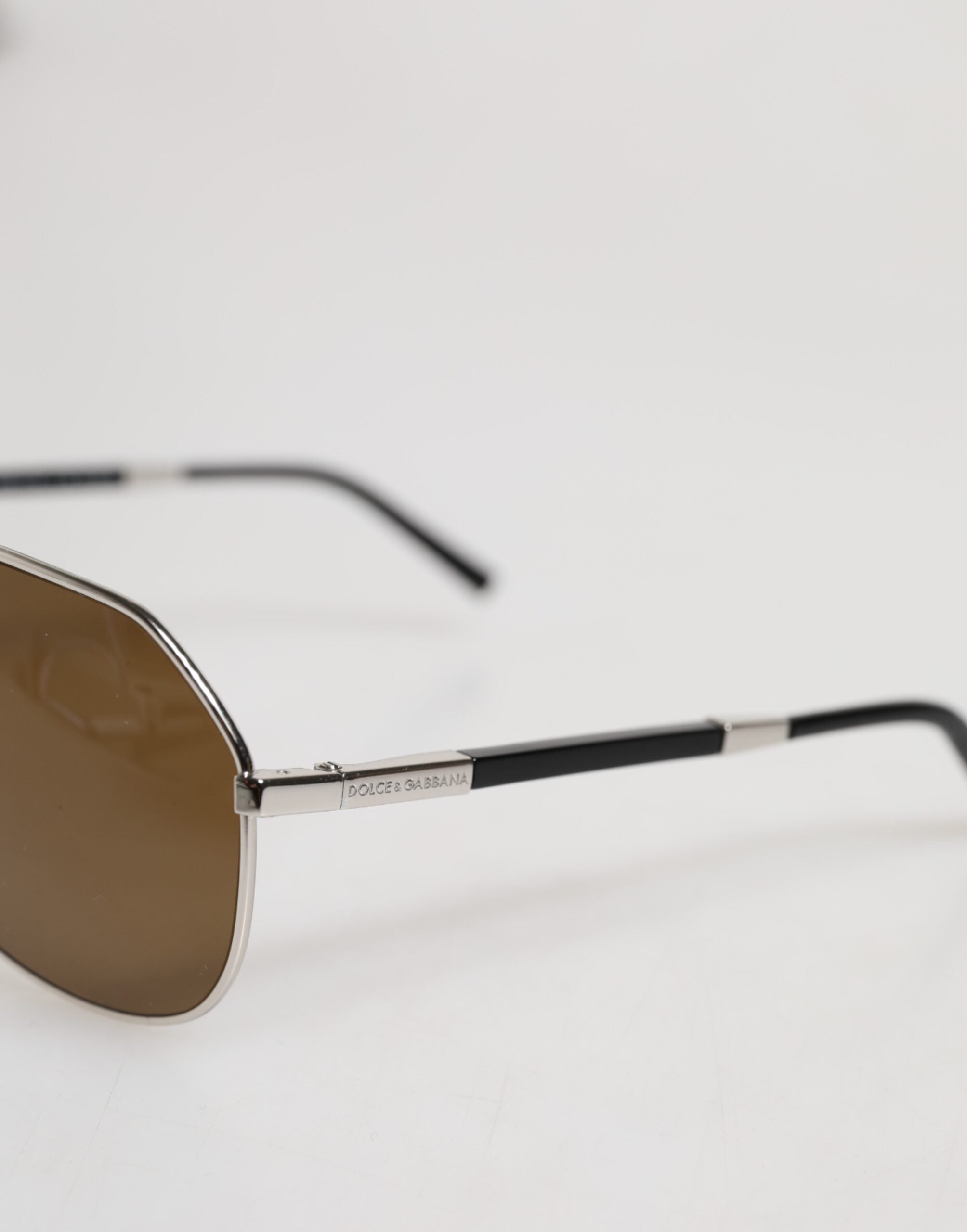 Lunettes de soleil pilote classiques en acier argenté Dolce &amp; Gabbana DG2073 à verres marron