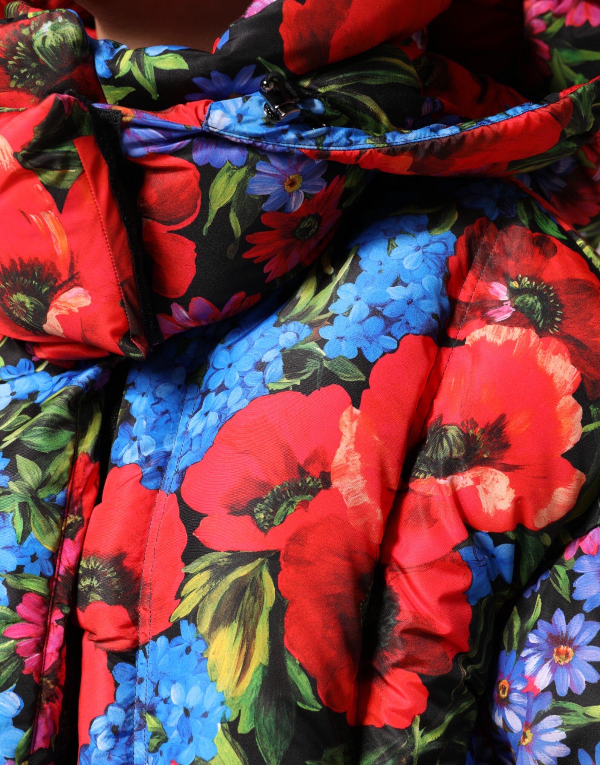 Dolce &amp; Gabbana – Pufferjacke mit Kapuze und mehrfarbigem Blumenmuster
