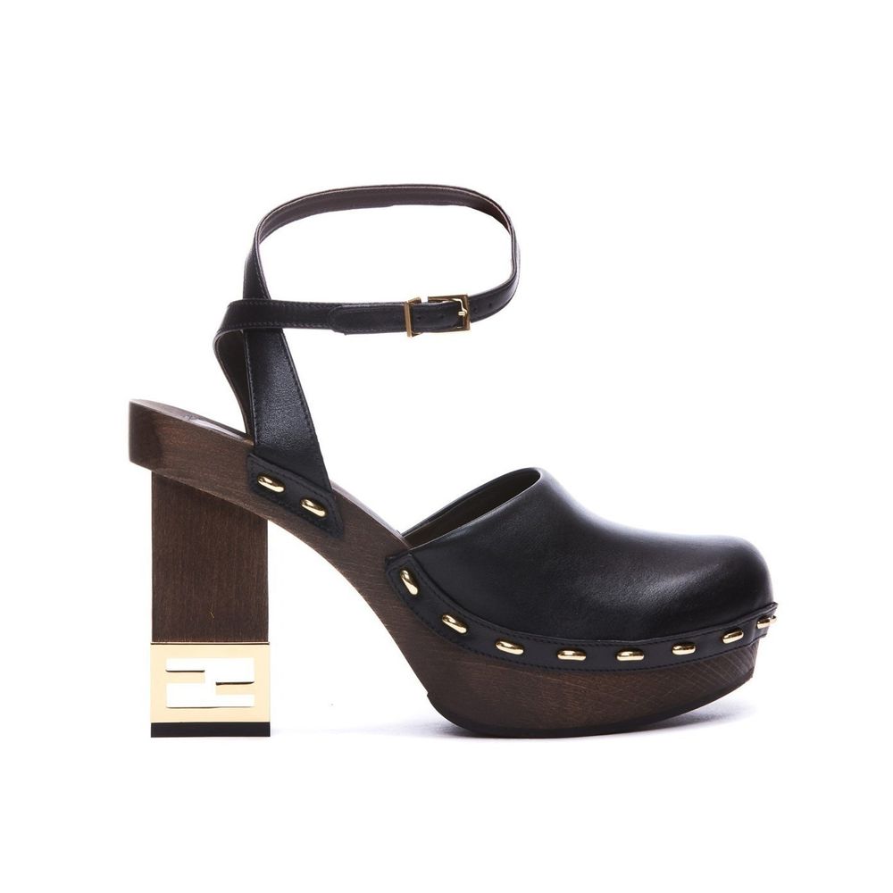 Fendi Lederpumps mit dekorativem Absatz