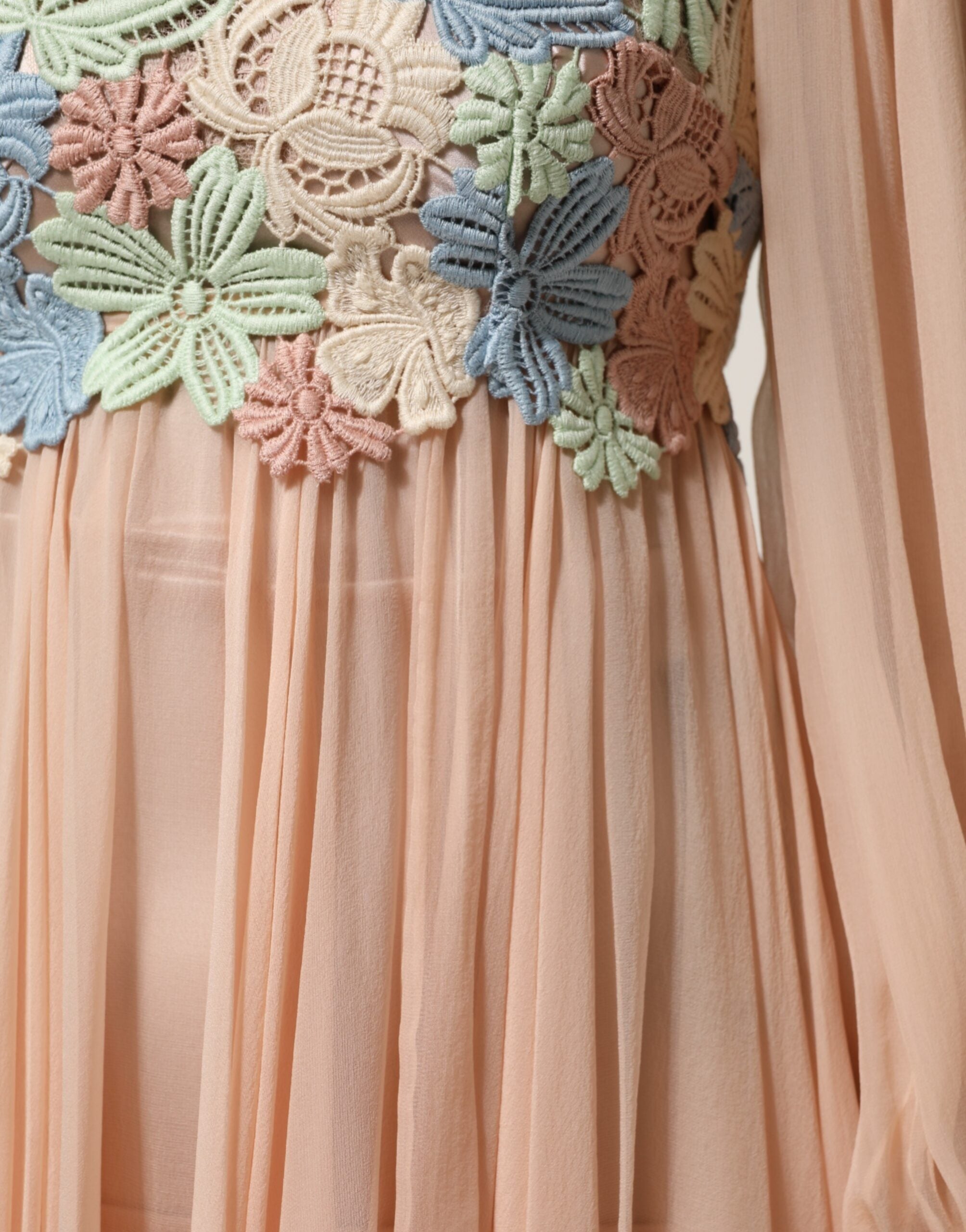 Robe trapèze plissée à broderies florales roses Dolce &amp; Gabbana