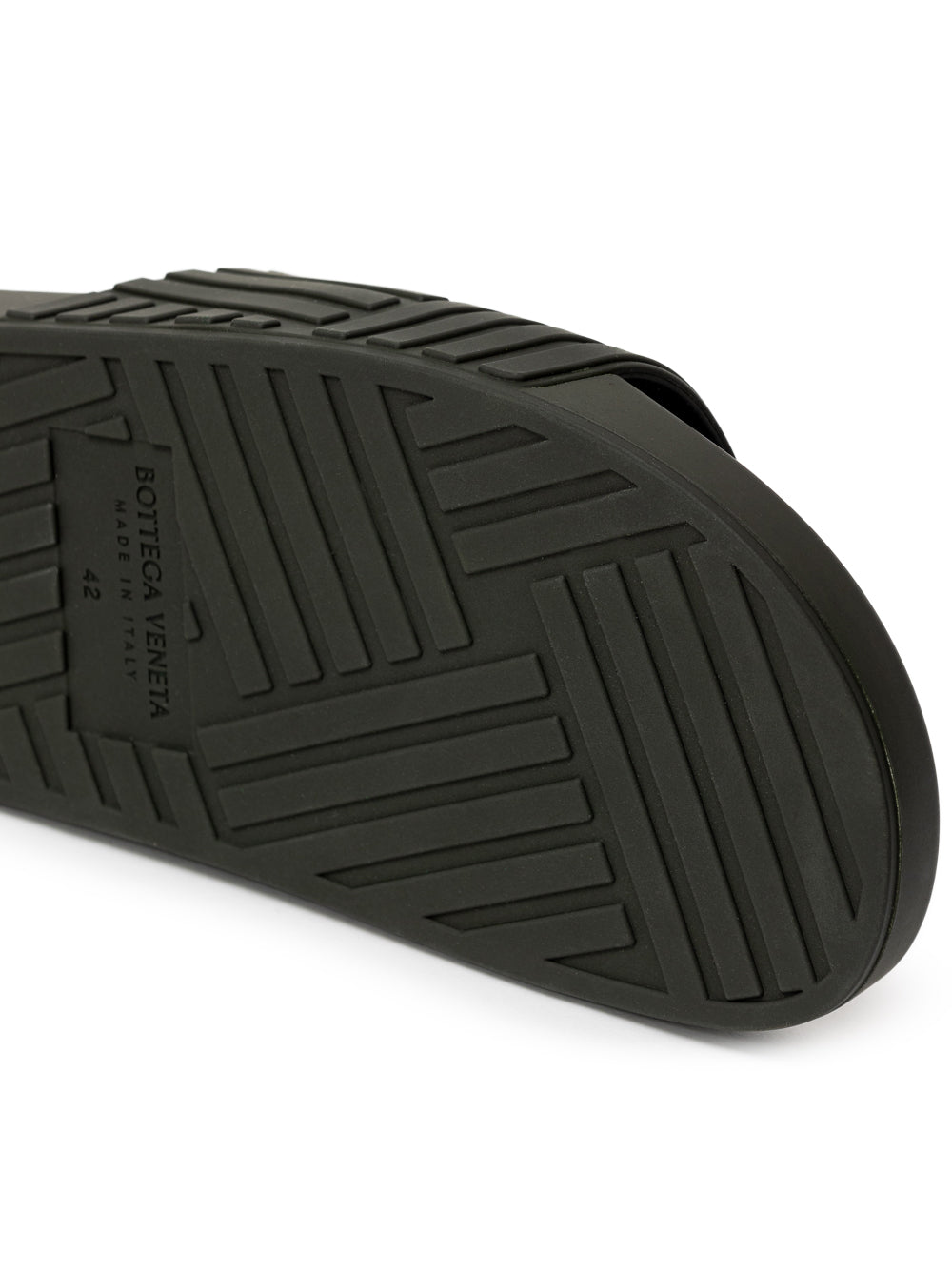Bottega Veneta Black Rubber Intrecciato Carpet Sliders – Siebentaschen