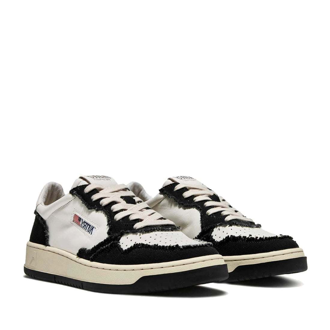 Autry Medalist Leather Sneakers