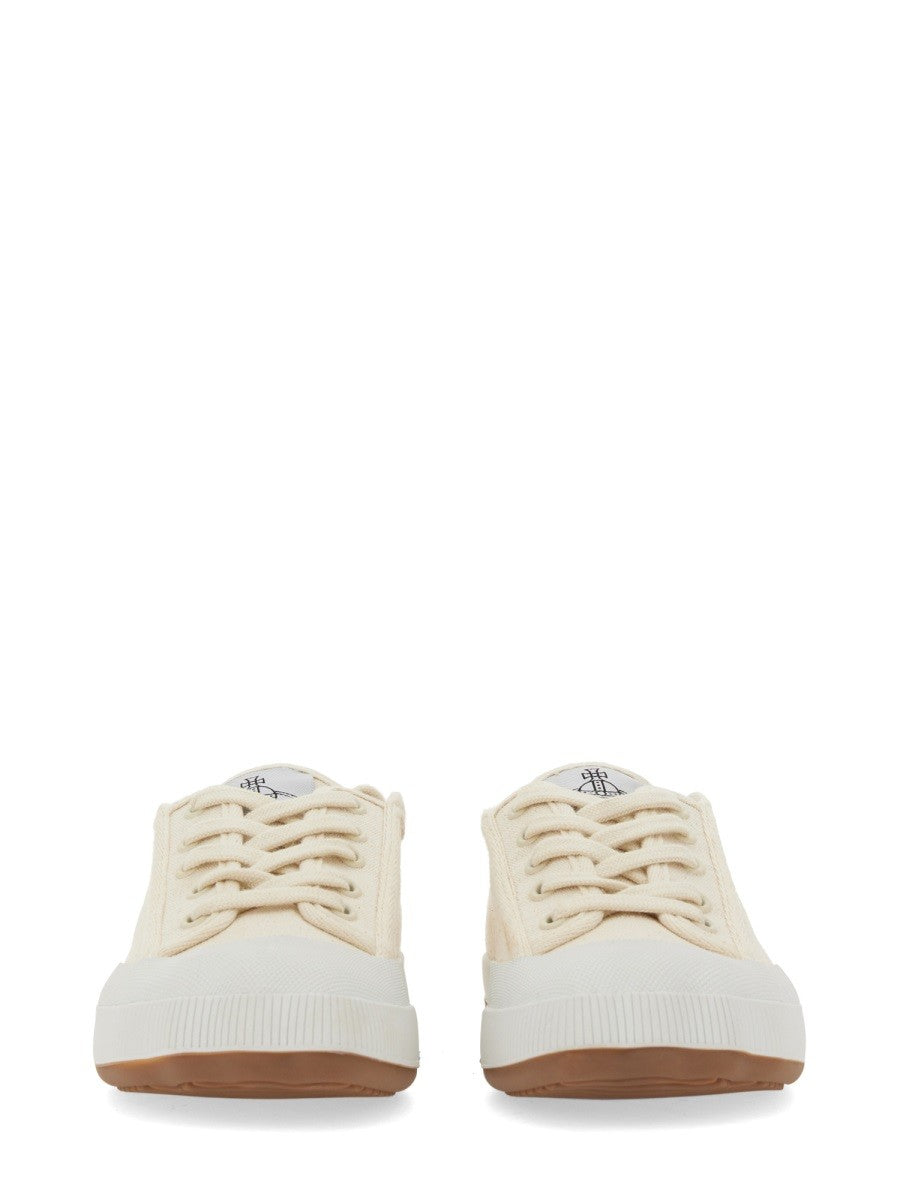 animal-gym-sneaker