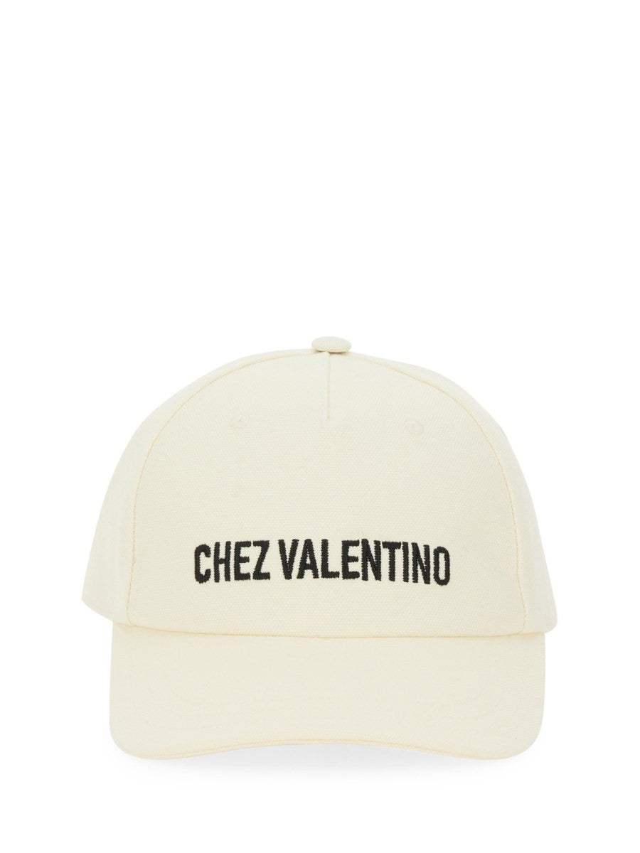 baseball-cap-with-embroidery