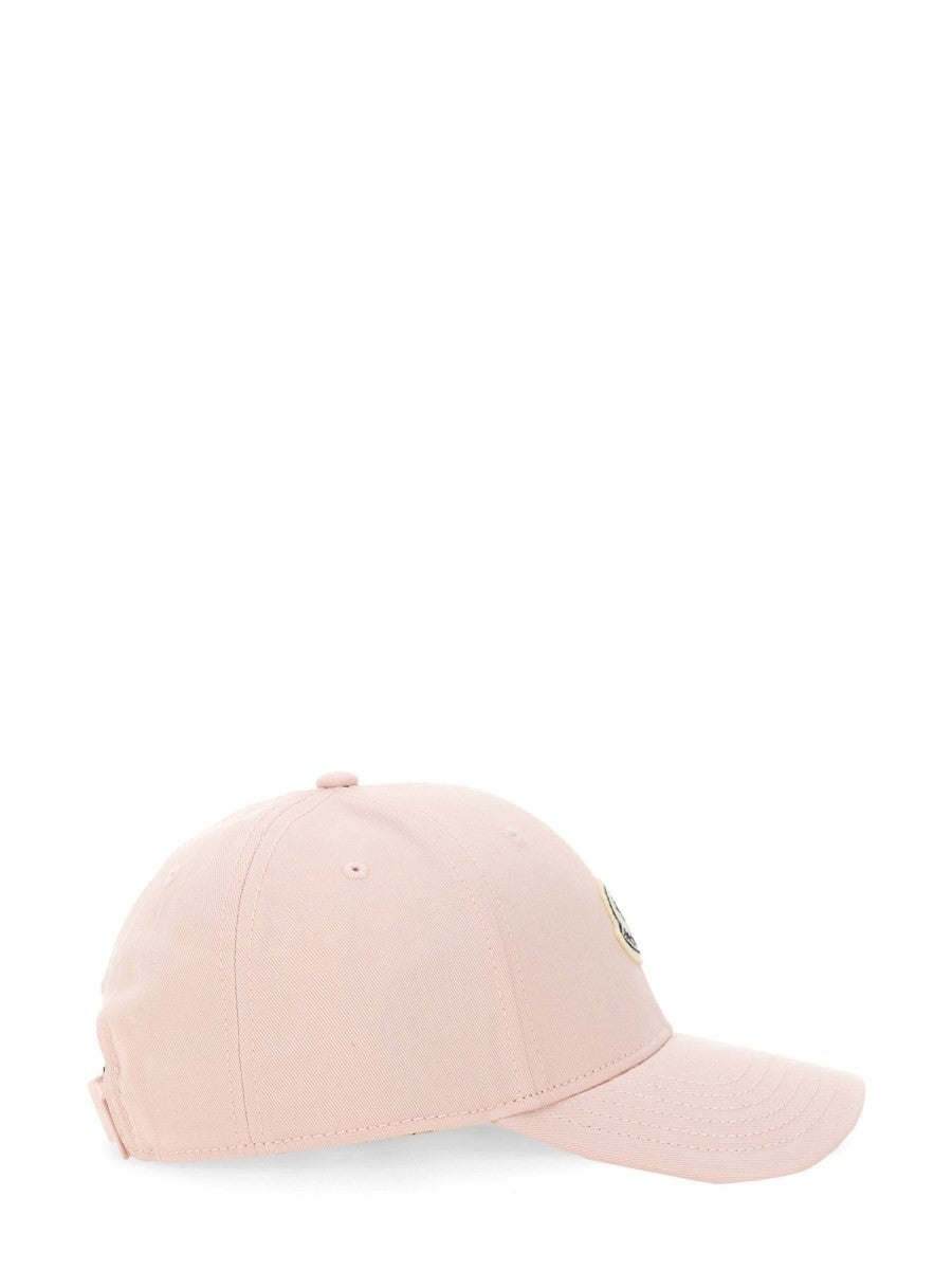 baseball-hat-with-logo