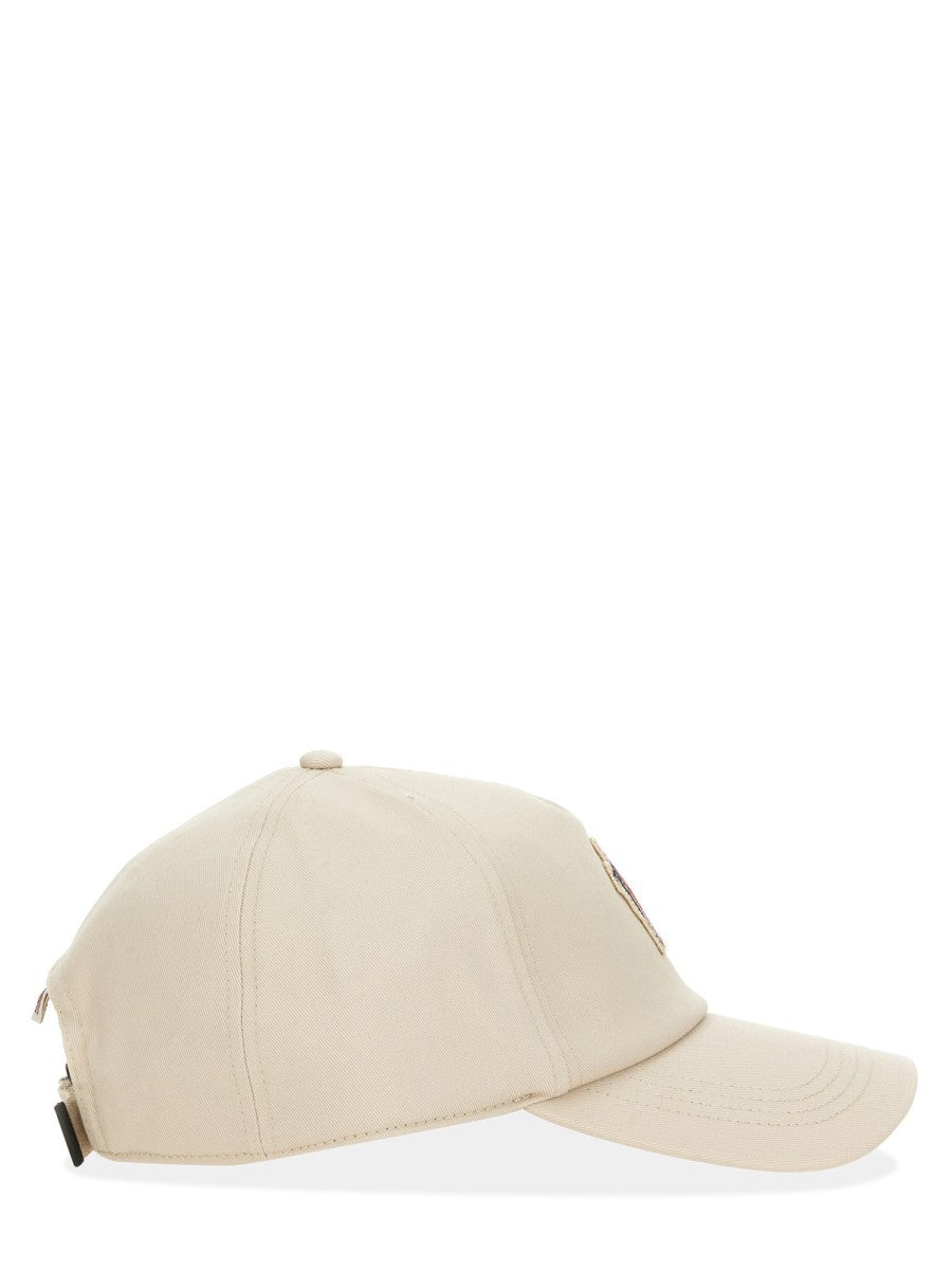 baseball-hat-with-logo
