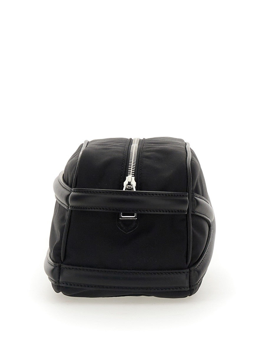 beauty-case-with-logo