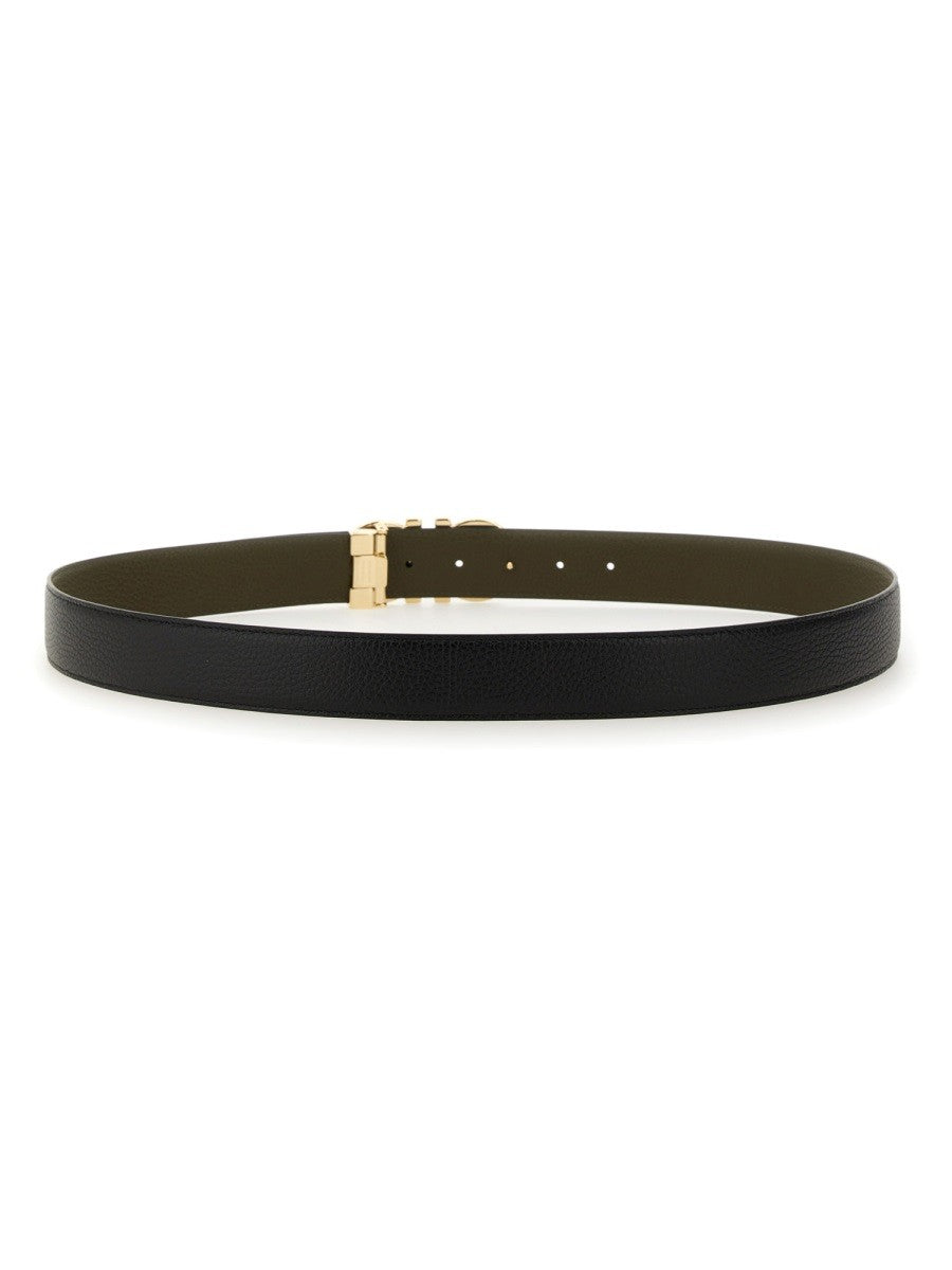belt-with-hooks