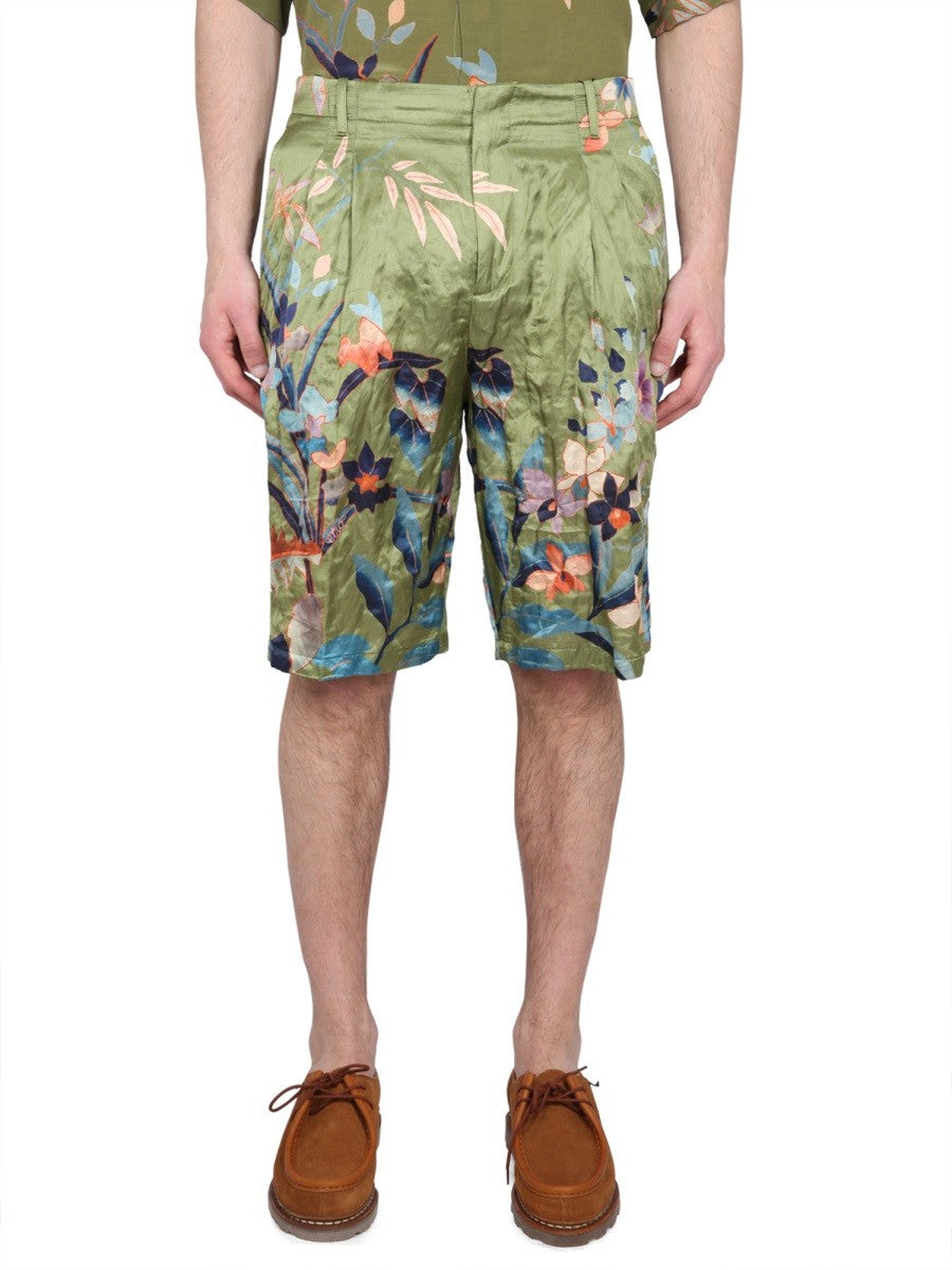 bermuda-shorts-with-floral-print