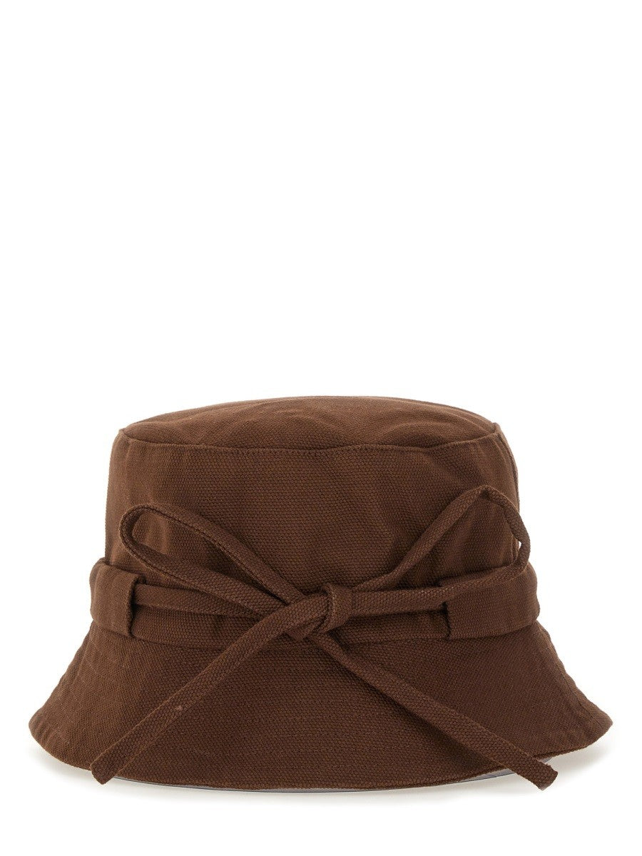 JACQUEMUS BUCKET HAT "GADJO"