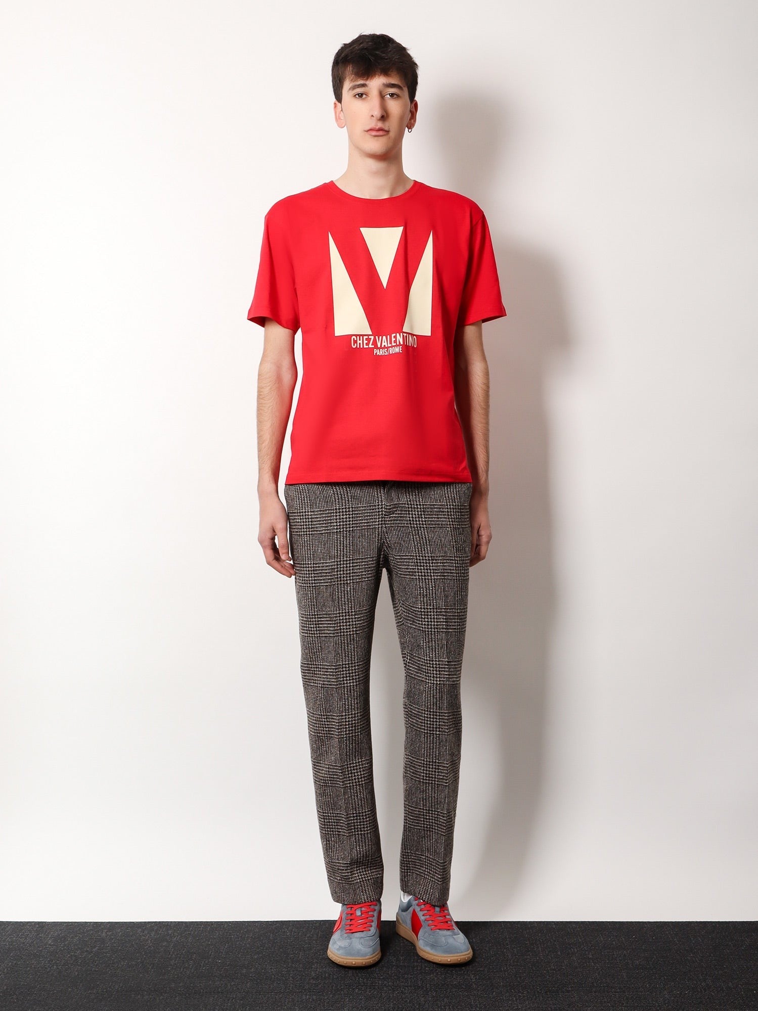 Valentino COTTON T-SHIRT WITH "CHEZ VALENTINO" PRINT