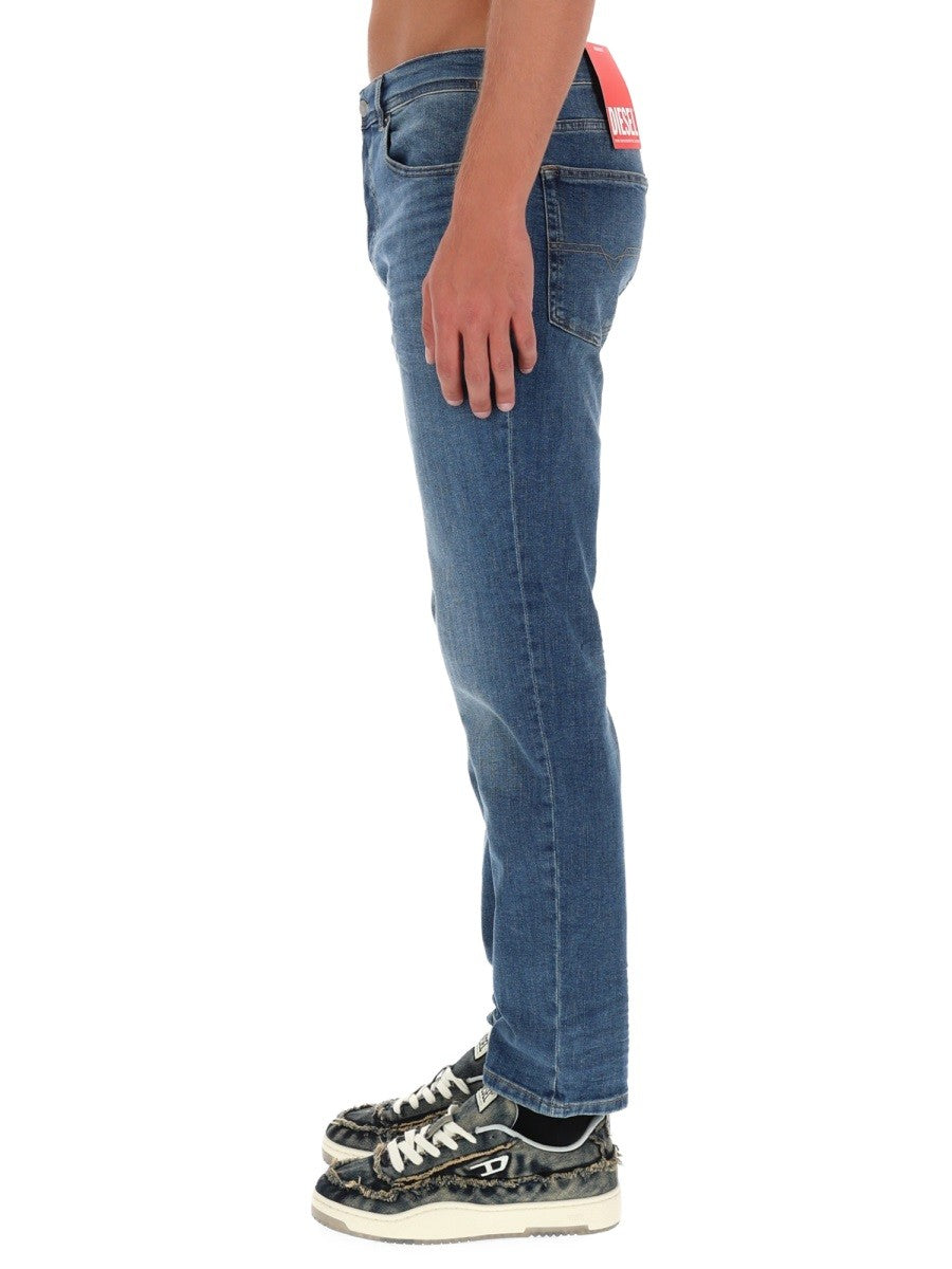 Diesel "D-FINITIVE" JEANS