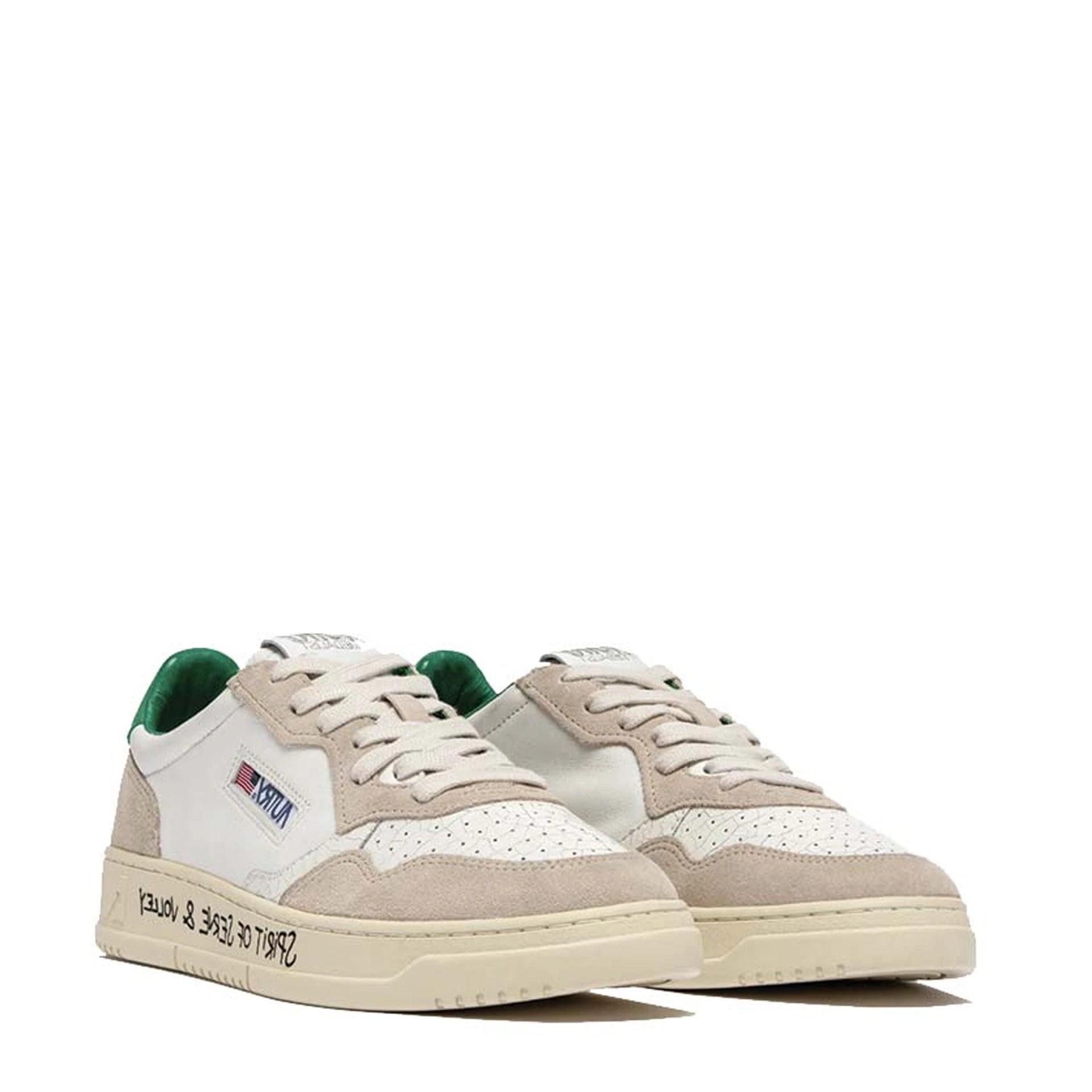Autry Medalist Leather Sneakers