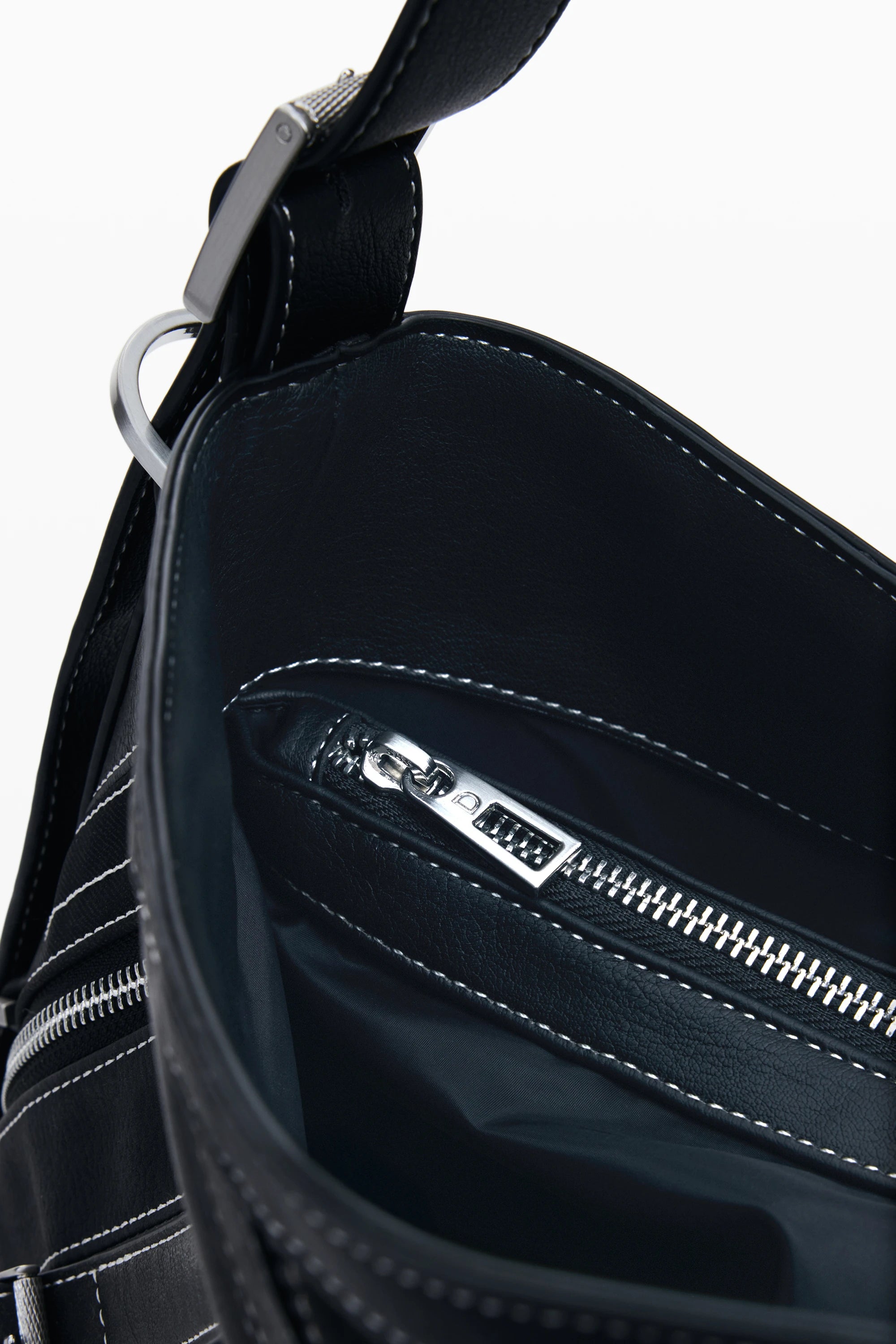 DESIGUAL WOMEN&#39;S BLACK BAG