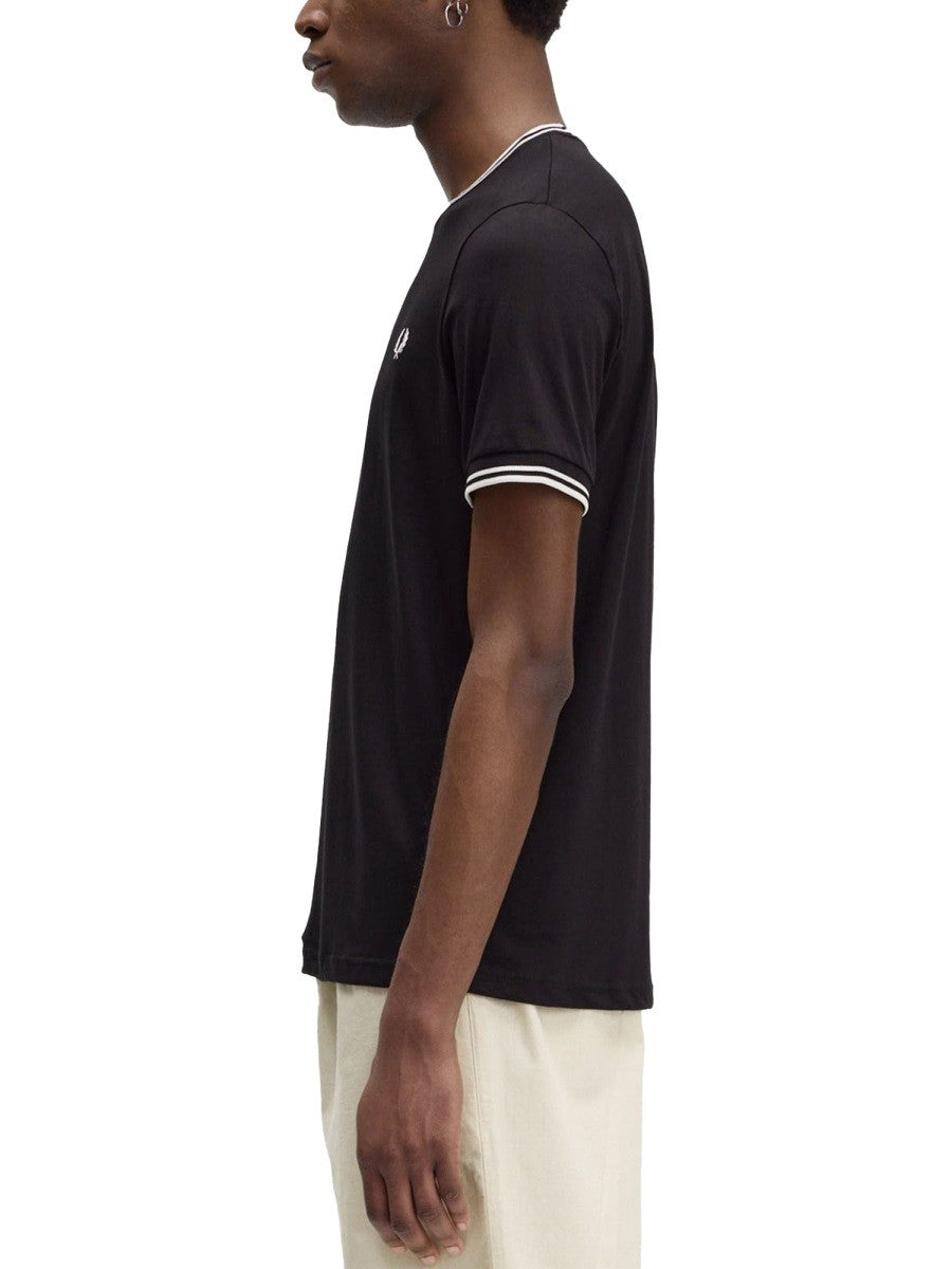 FRED PERRY DOUBLE STRIPE T-SHIRT