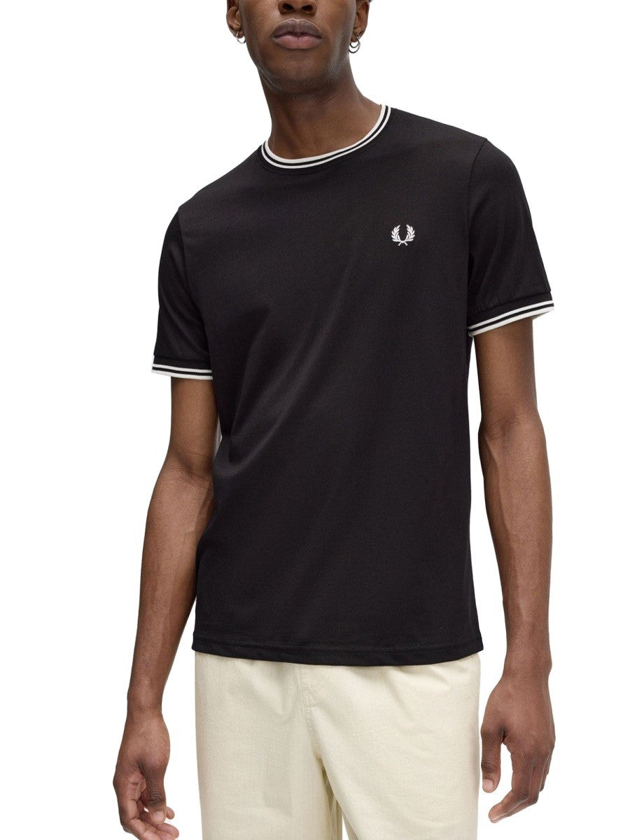 FRED PERRY DOUBLE STRIPE T-SHIRT