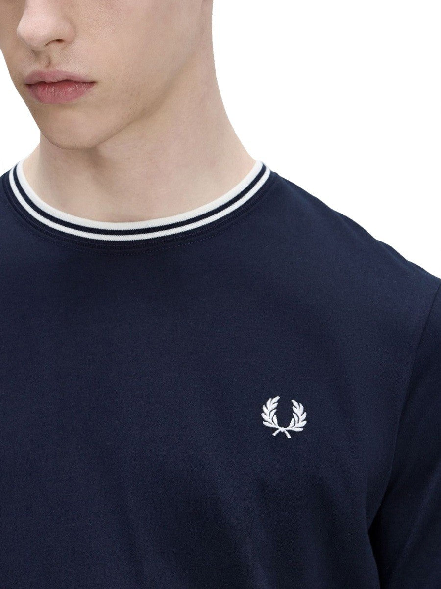 FRED PERRY DOUBLE STRIPE T-SHIRT