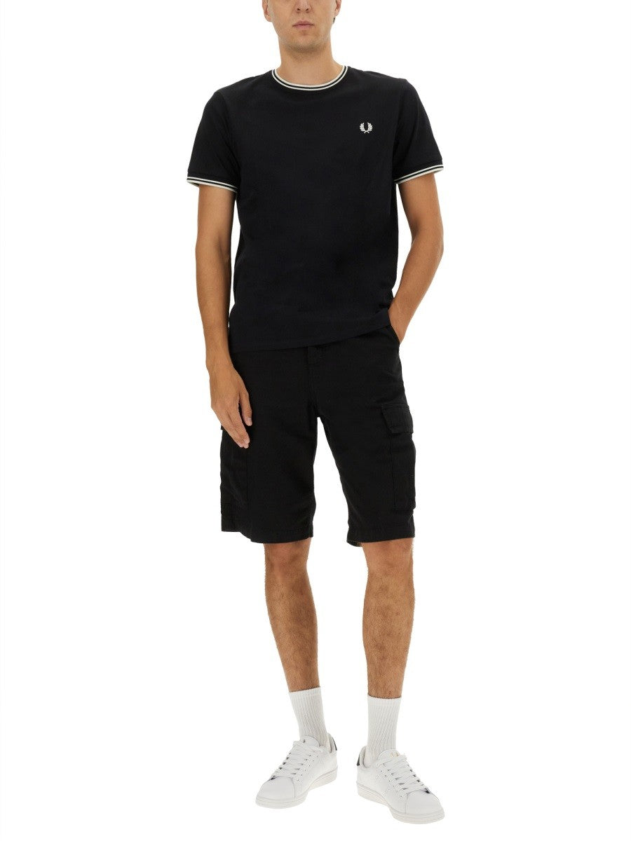 FRED PERRY DOUBLE STRIPE T-SHIRT