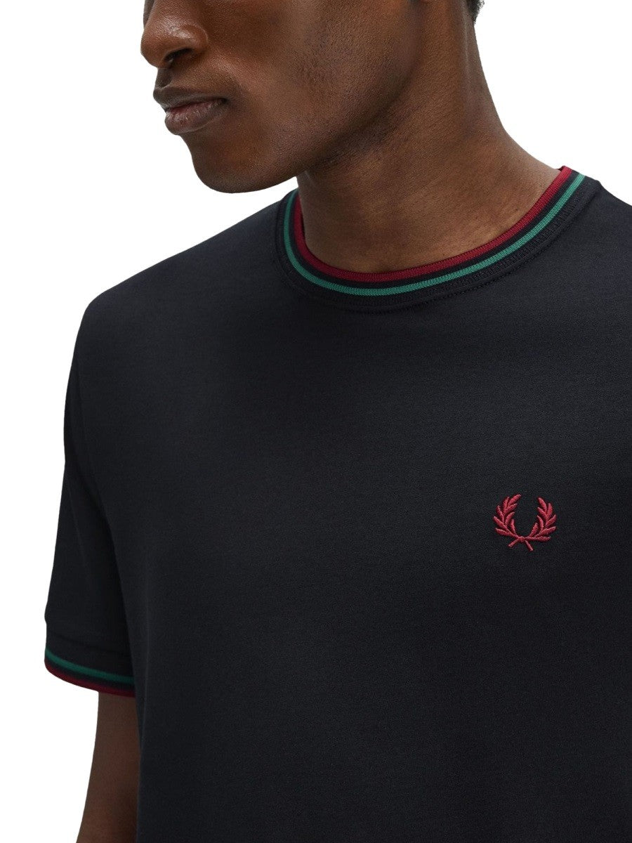 FRED PERRY DOUBLE STRIPE T-SHIRT