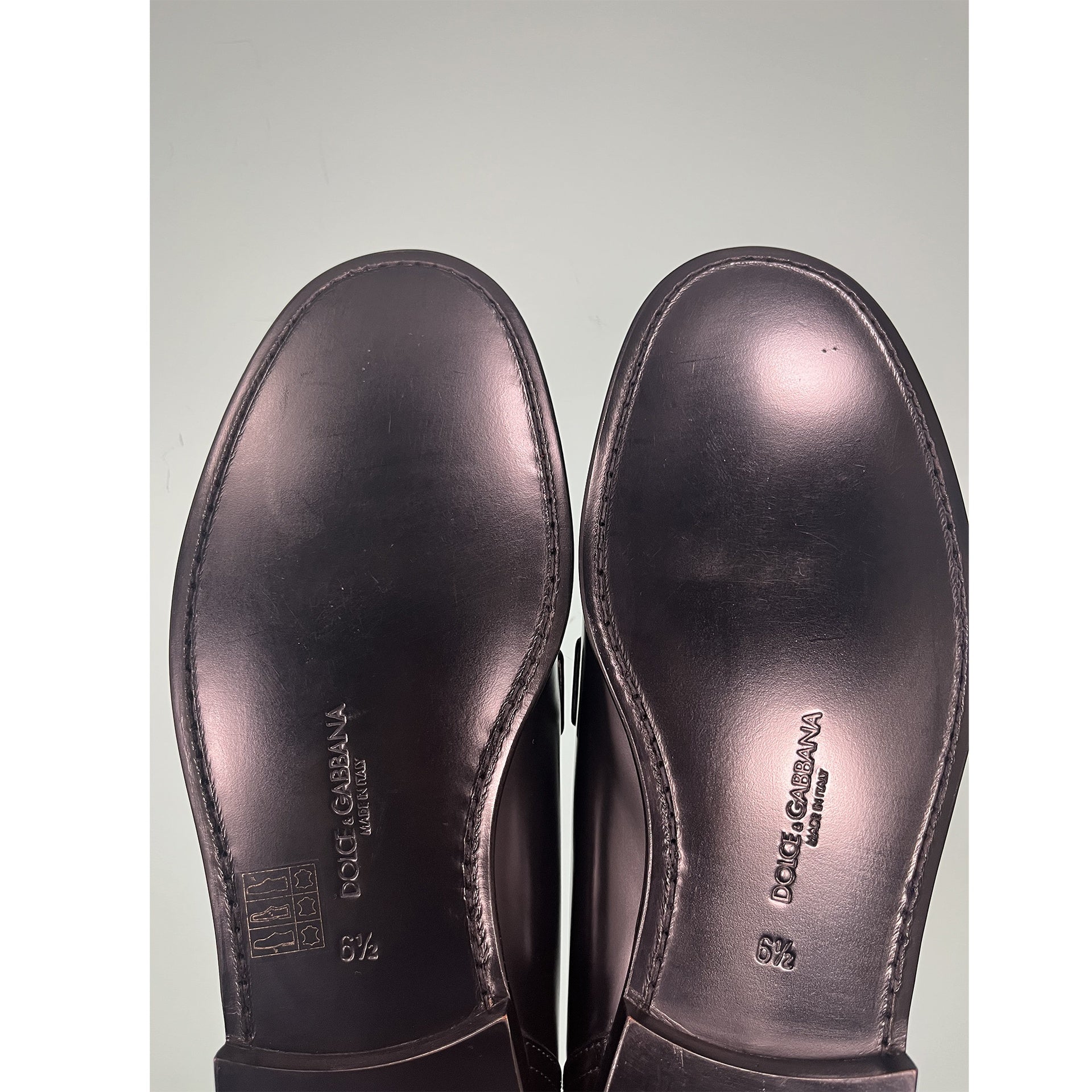 Dolce & Gabbana Leather Loafers