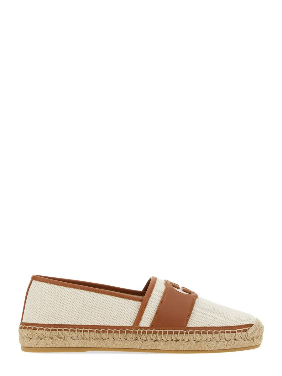 Gucci ESPADRILLES WITH CROSS GG