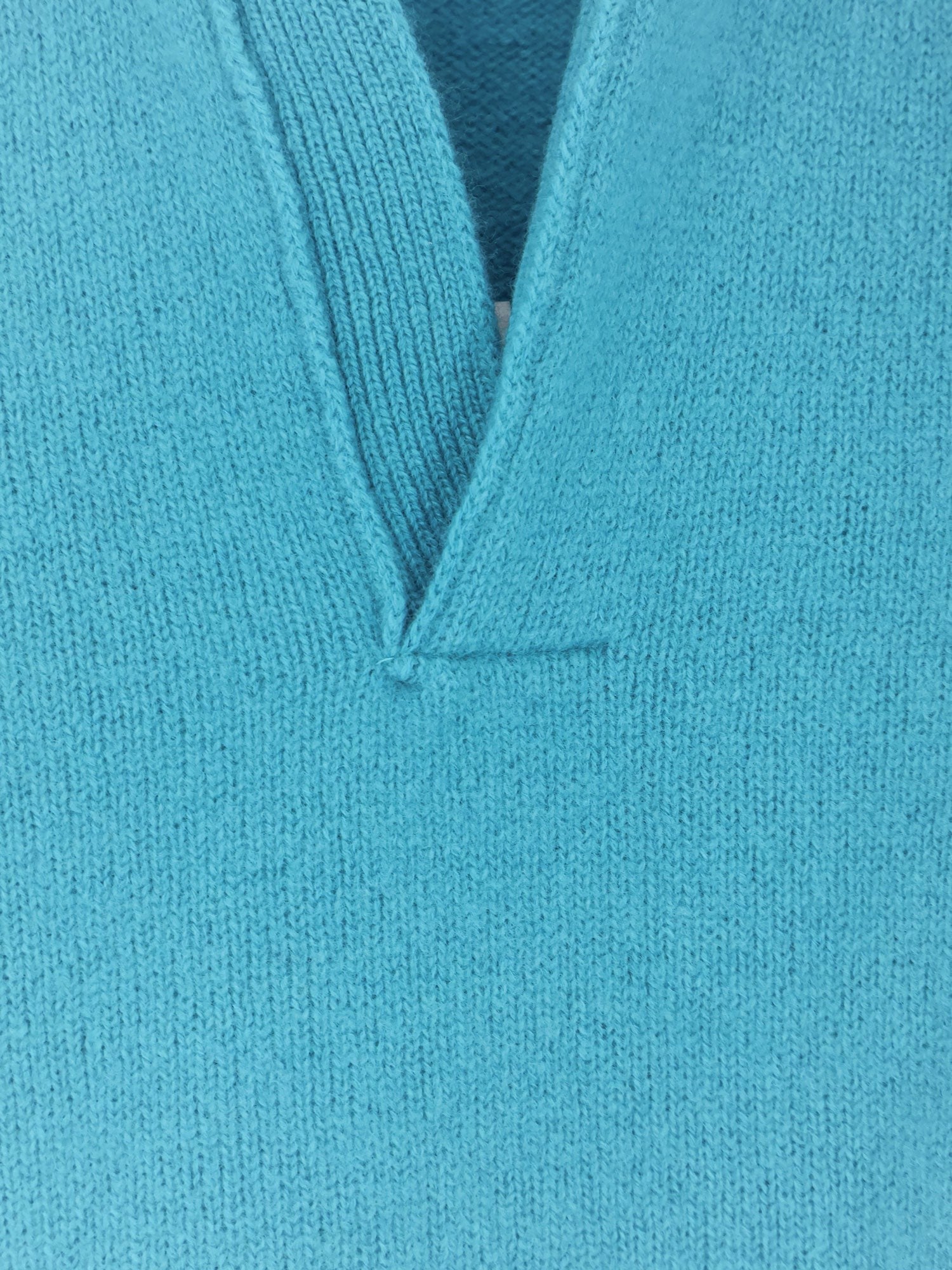 Laneus Extrafine merino wool and cashmere sweater