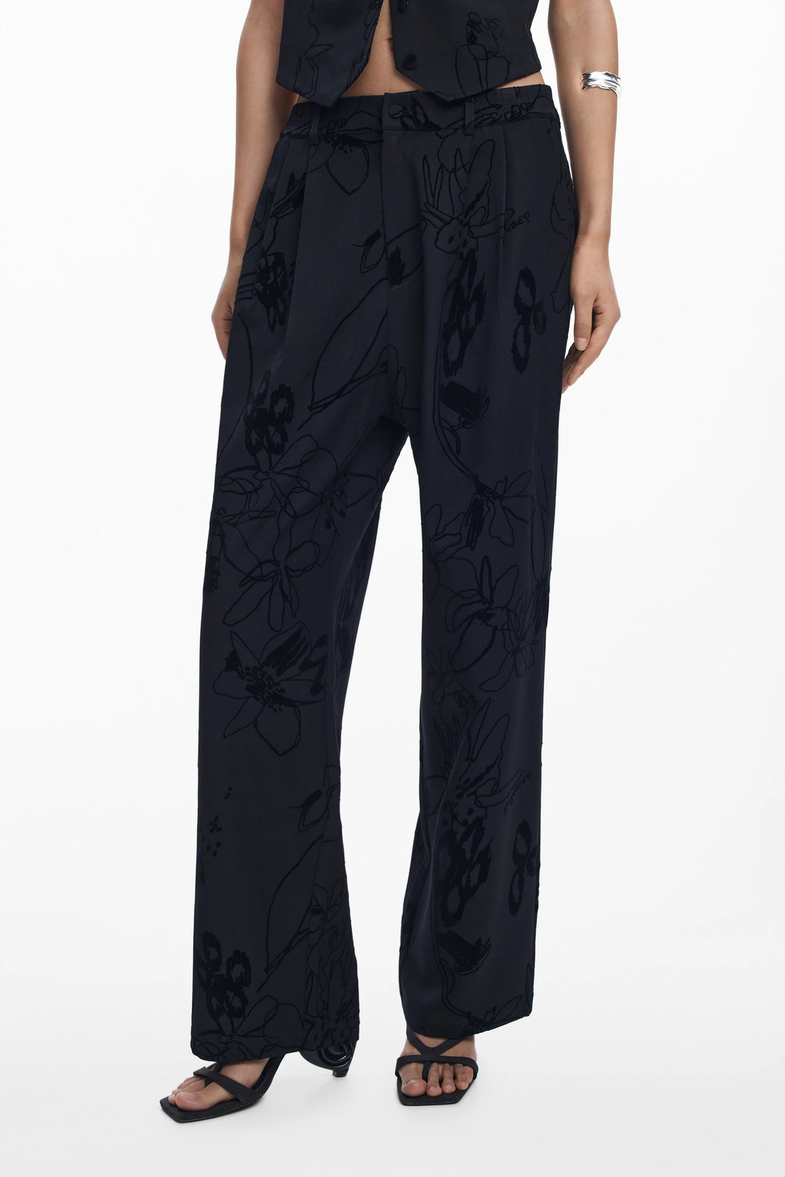 DESIGUAL WOMEN&#39;S BLACK TROUSERS