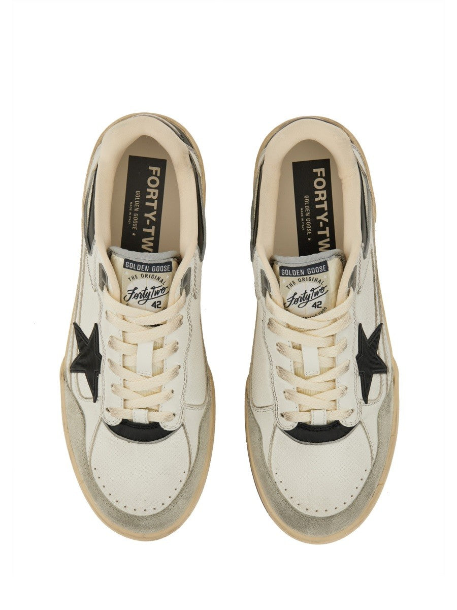 Golden Goose "FORTY2" SNEAKER