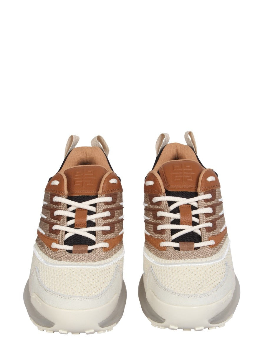 Givenchy GIV 1 RUNNER SNEAKERS