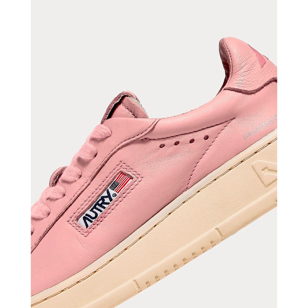 Autry Trainers Made Of Vintage-Effect Goatskin Leather, Tone-On-Tone — view 3
