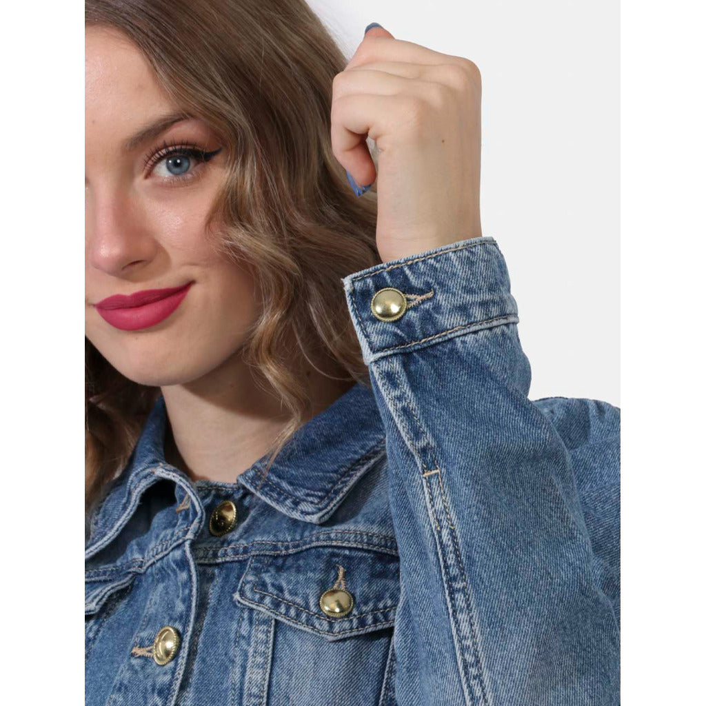Yes Zee short jacket in slightly faded blue cotton denim