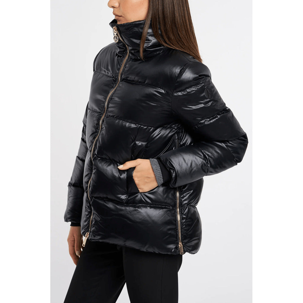 People Of Shibuya Quilted Down Jacket In Ultralight Technical Fabric Gold — view 3