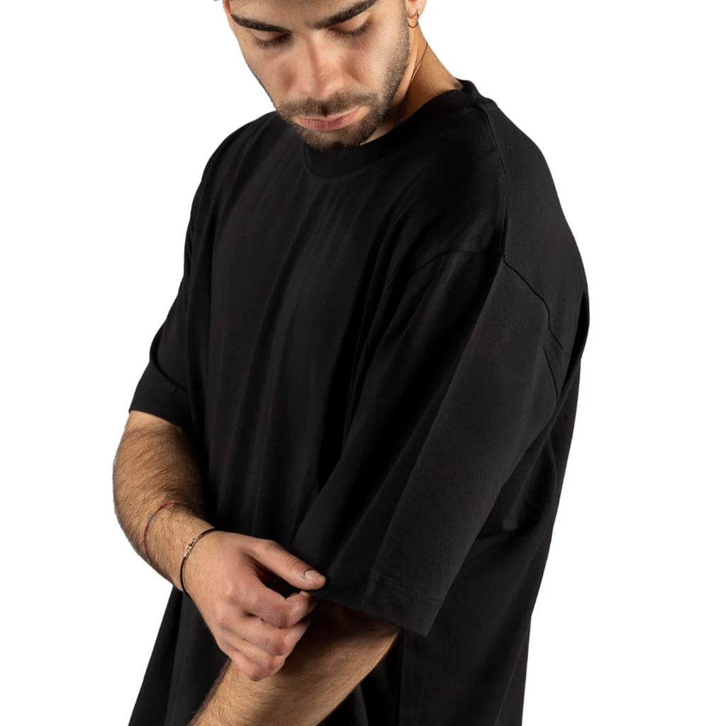Alpha Studio , Black Solid Color Crew Neck T-Shirt — view 2