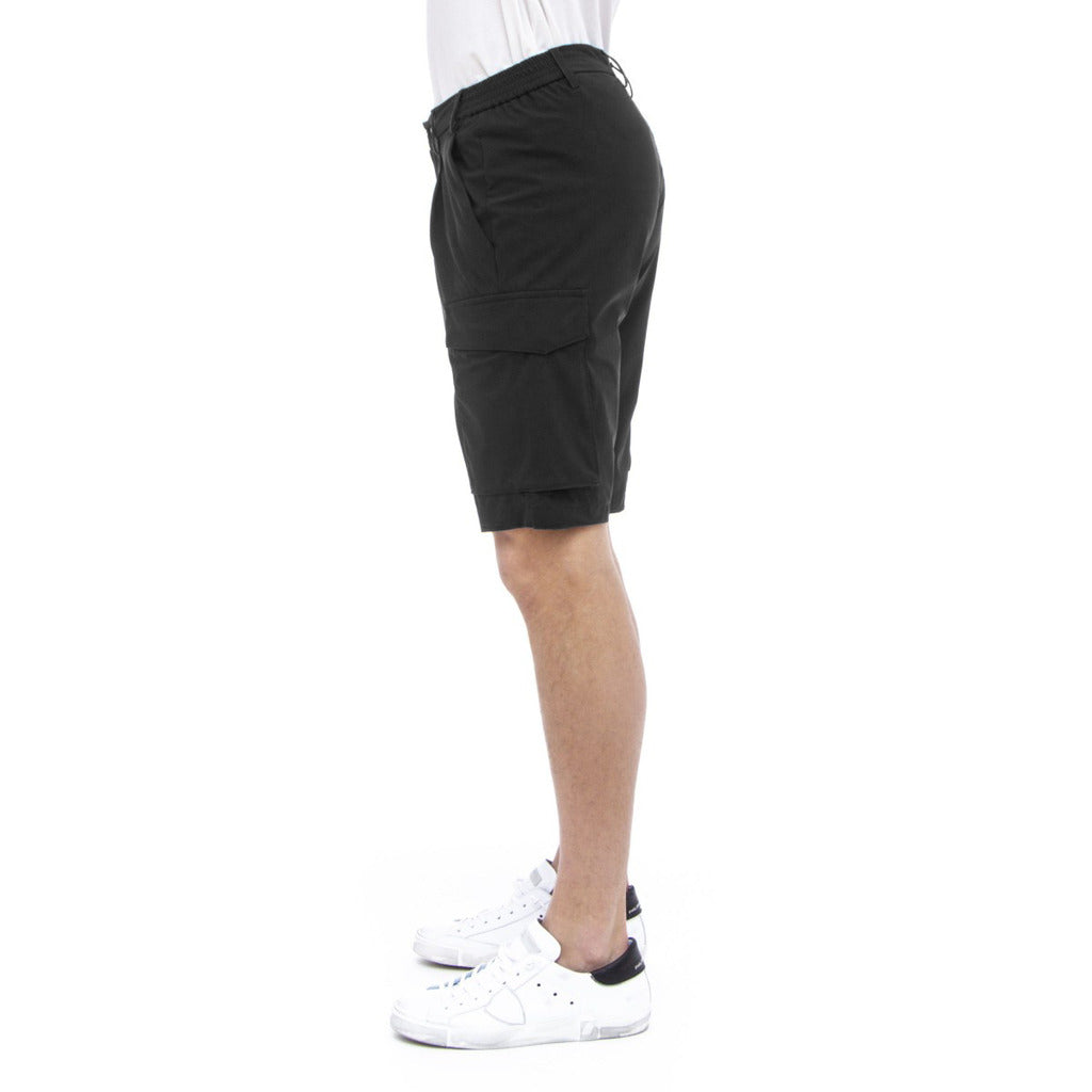 People Of Shibuya Shorts Black — view 4
